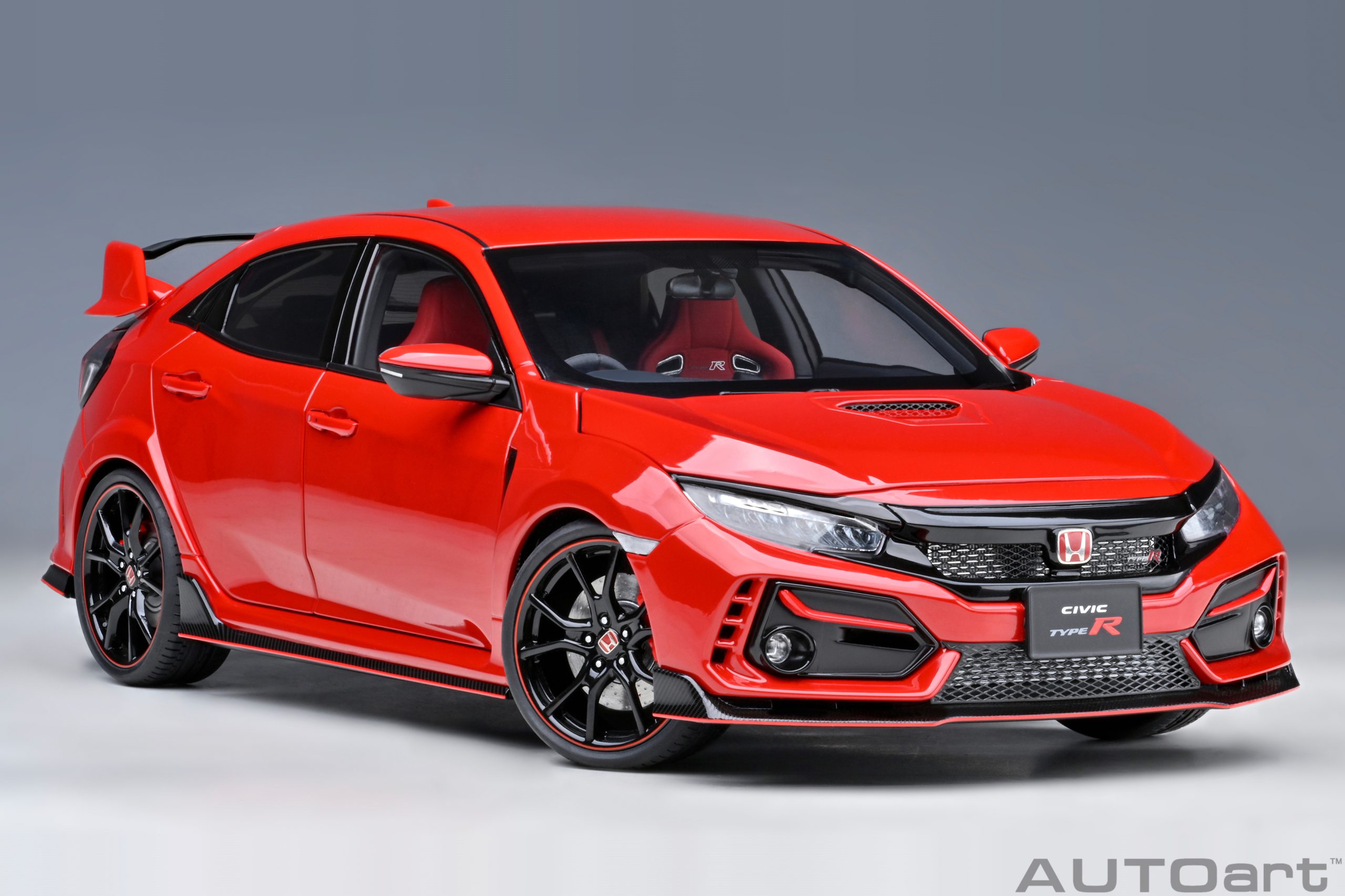 AUTOart Honda Civic Type R (FK 8) 2021 1:18 - Flame Red - Image 17