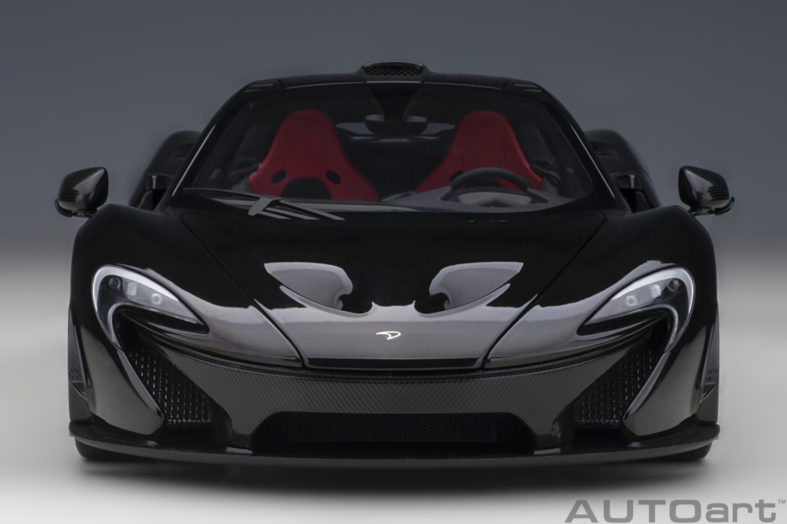 AUTOart McLaren P1 2013 1:18 - Fire Black - Imagen 5
