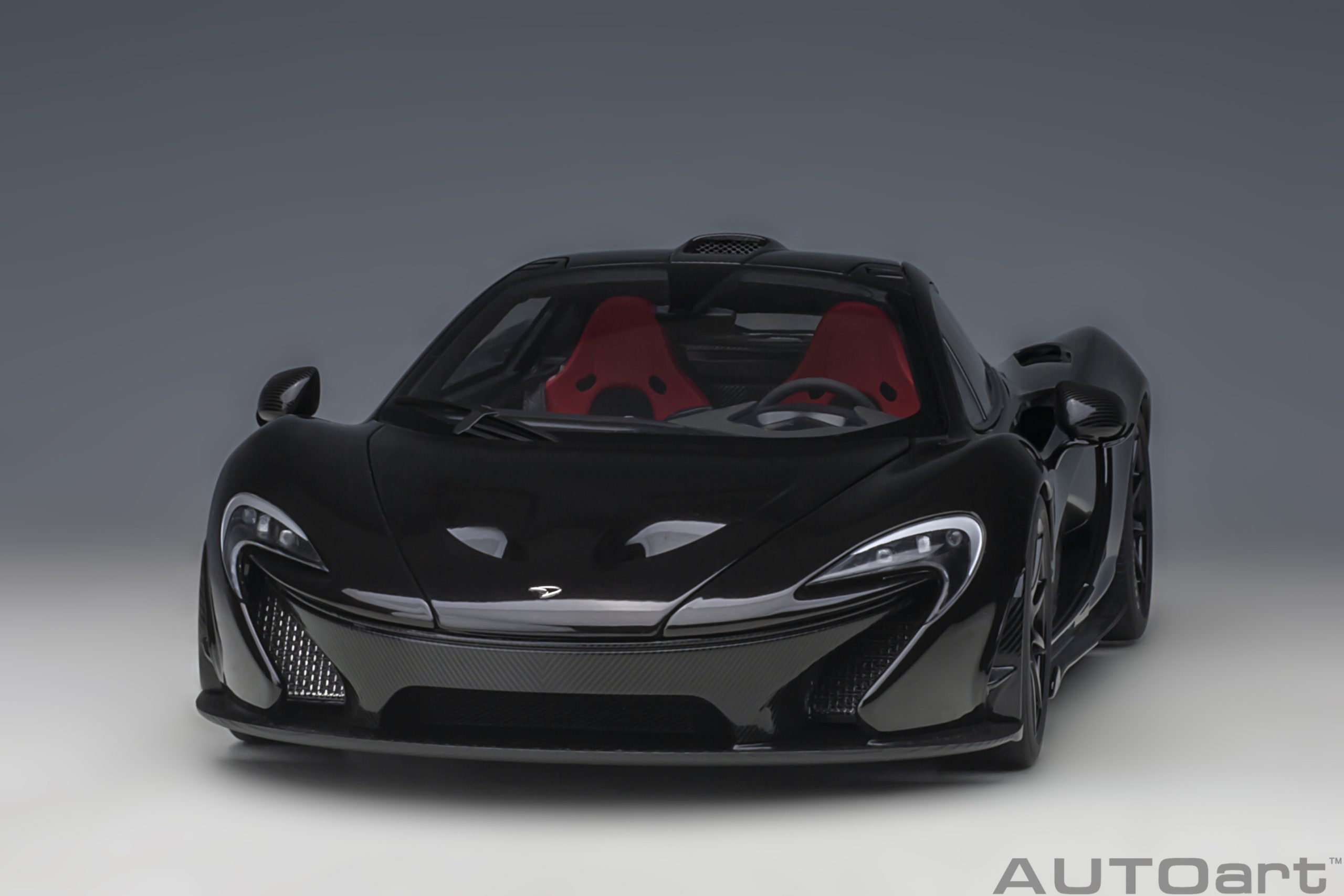 AUTOart McLaren P1 2013 1:18 - Fire Black - Imagen 22