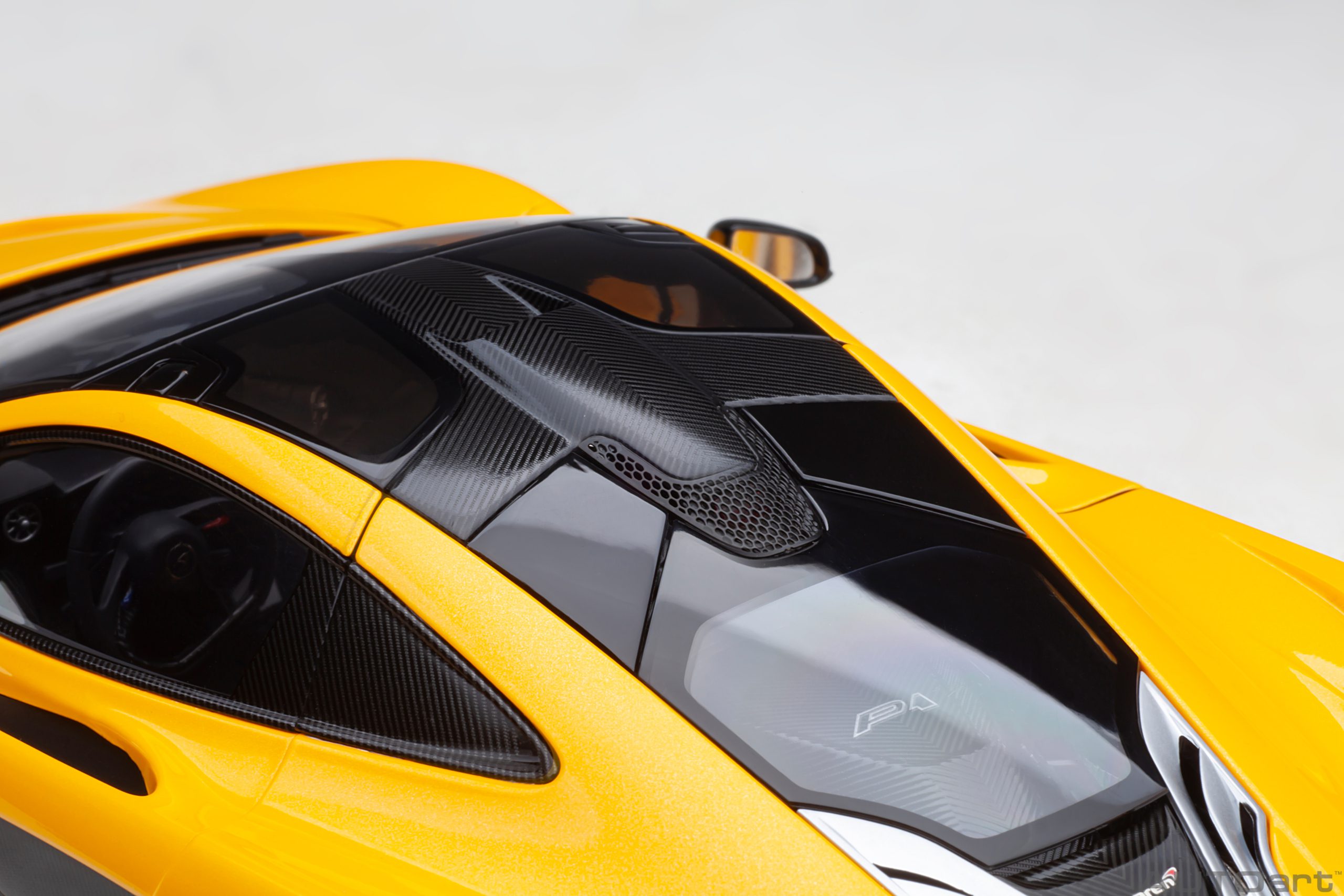 AUTOart McLaren P1 2013 1:18 - Volcano Yellow - Immagine 16