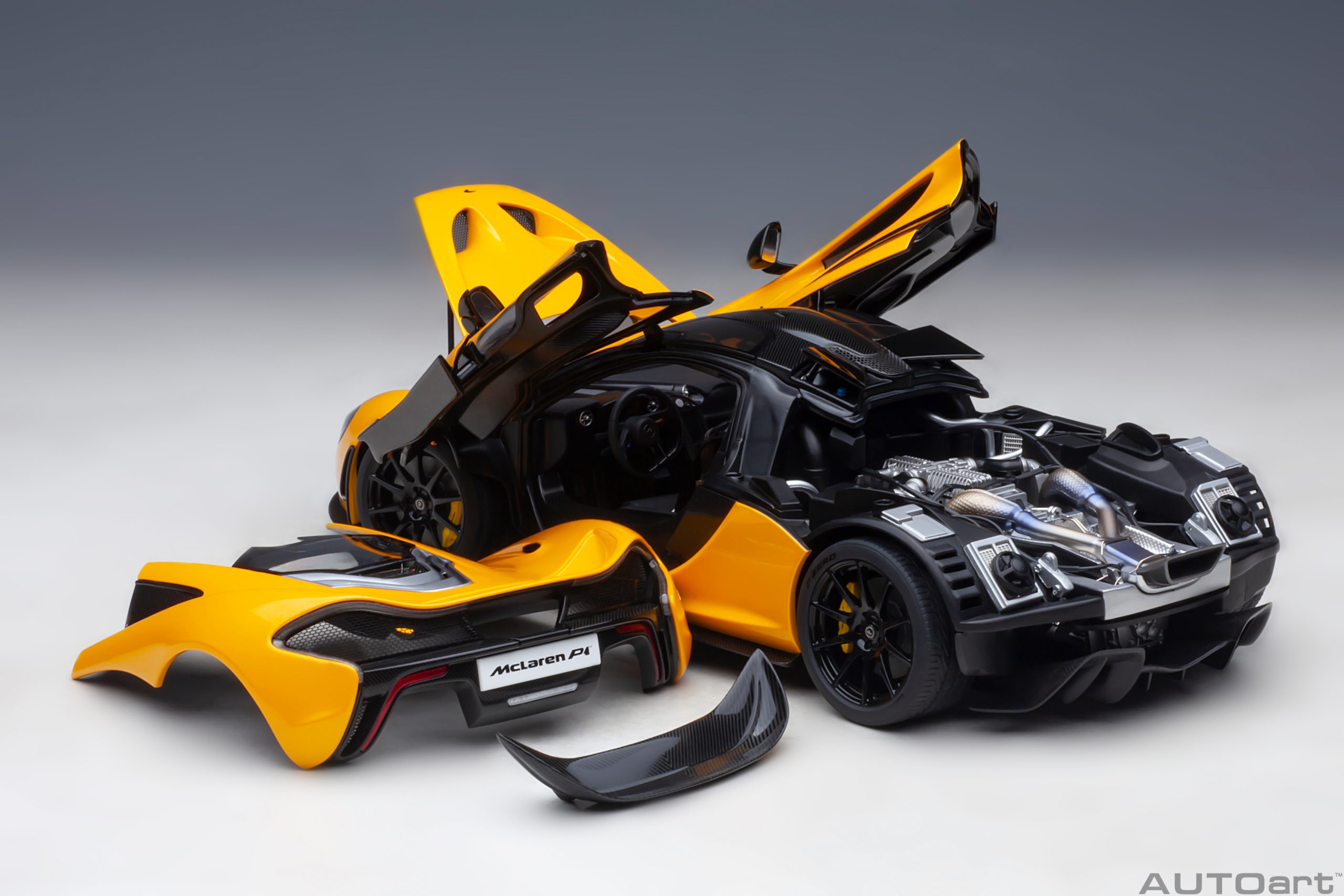 AUTOart McLaren P1 2013 1:18 - Volcano Yellow - Immagine 19