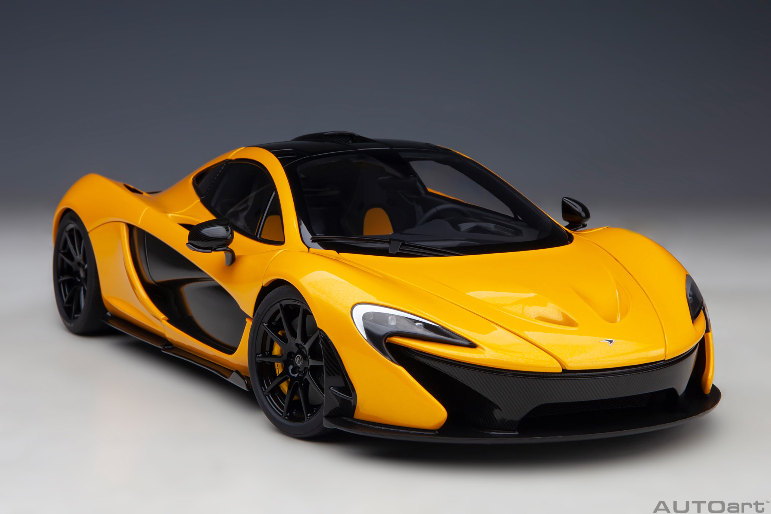 AUTOart McLaren P1 2013 1:18 - Volcano Yellow - Immagine 21