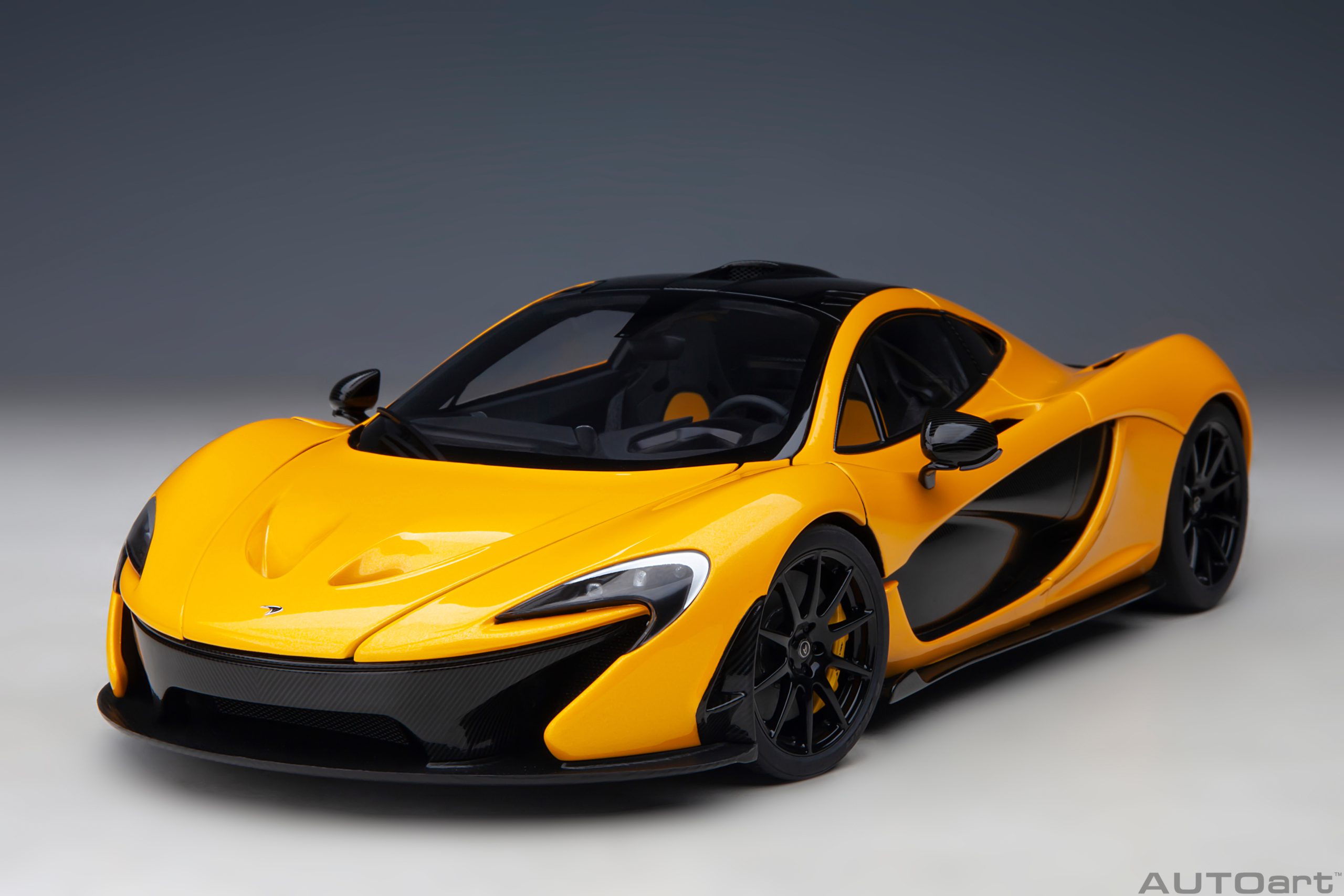 AUTOart McLaren P1 2013 1:18 - Volcano Yellow - Immagine 20