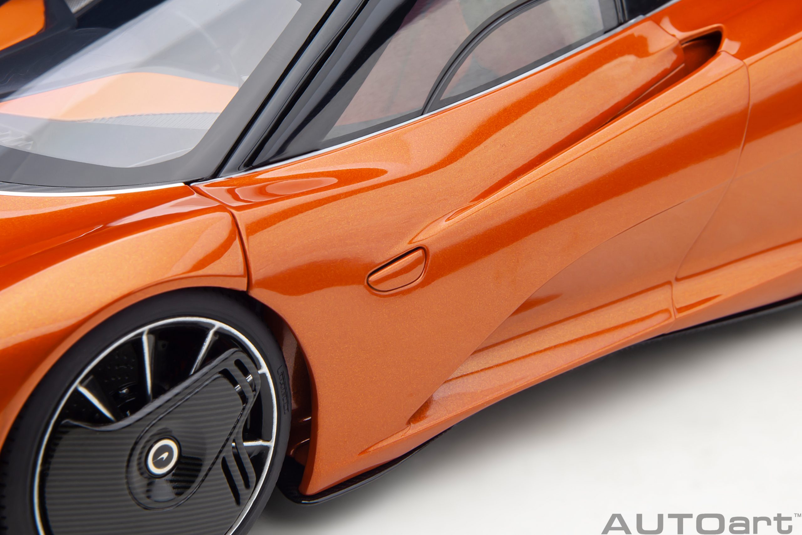AUTOart McLaren Speedtail 1:18 - Volcano Orange - Image 14