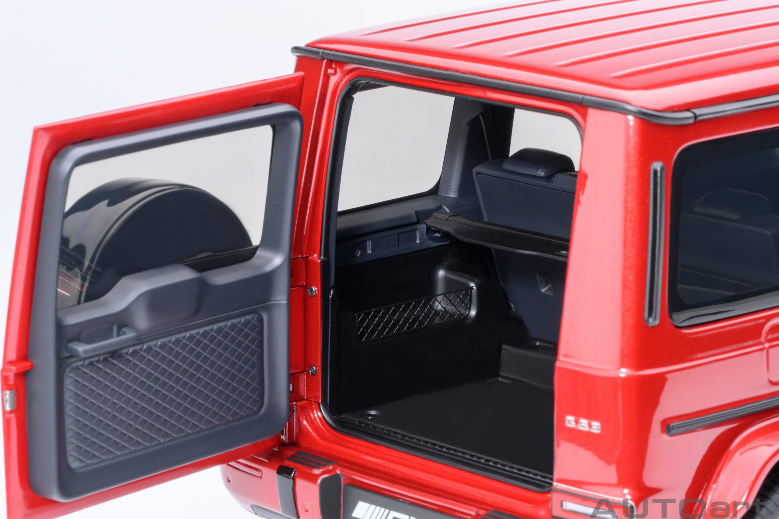 AUTOart Mercedes-AMG G63 2019 1:18 - Designo Cardinal Red Metallic - Image 13