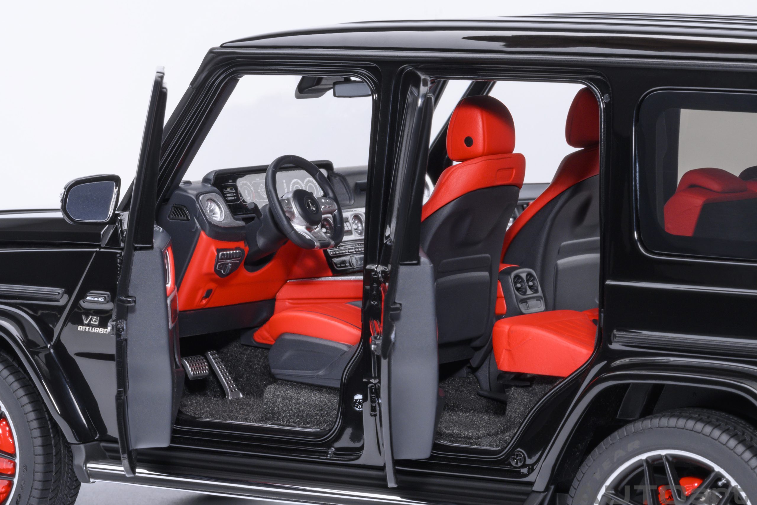 AUTOart Mercedes-AMG G63 2019 1:18 - Black - Image 9