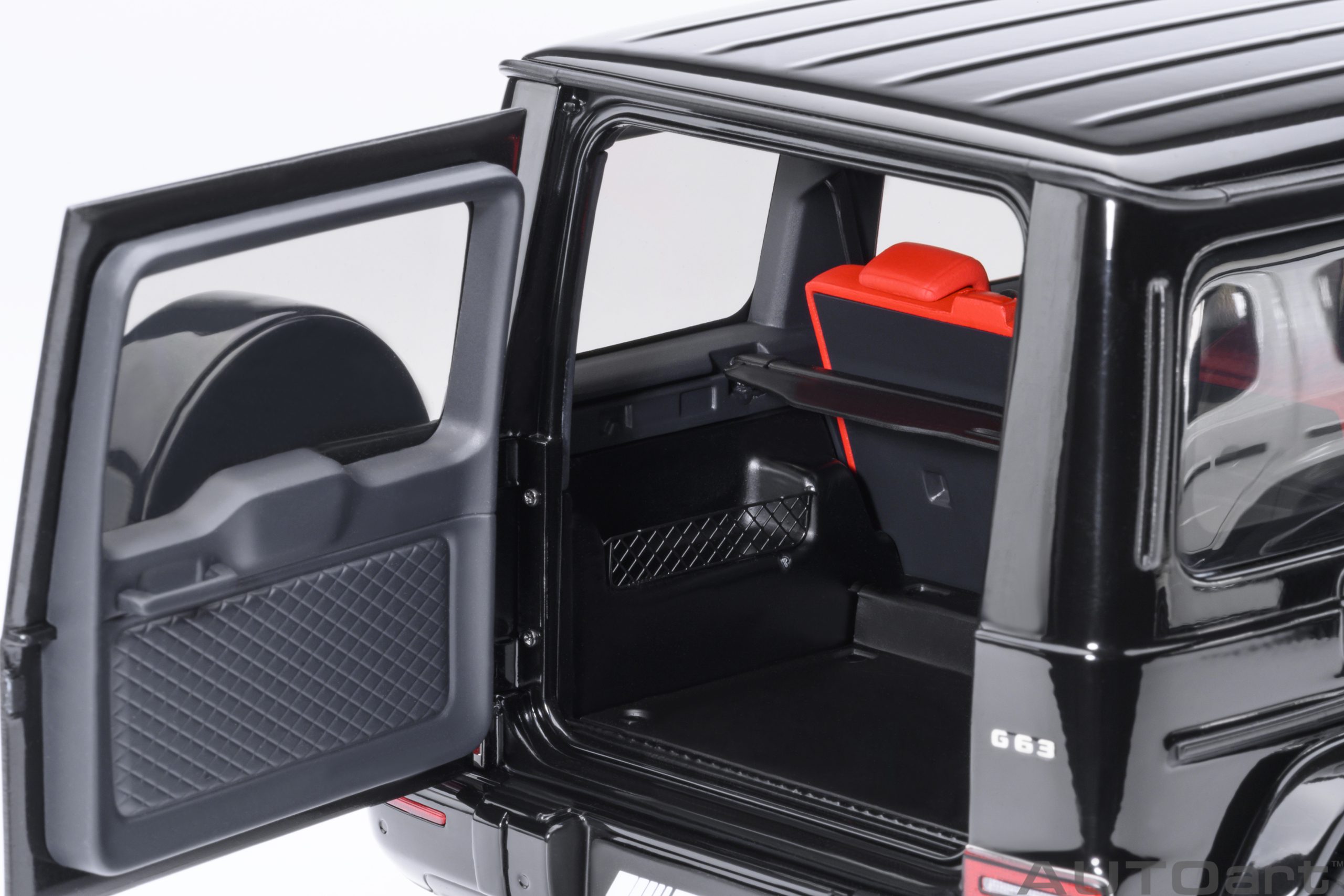 AUTOart Mercedes-AMG G63 2019 1:18 - Black - Image 13