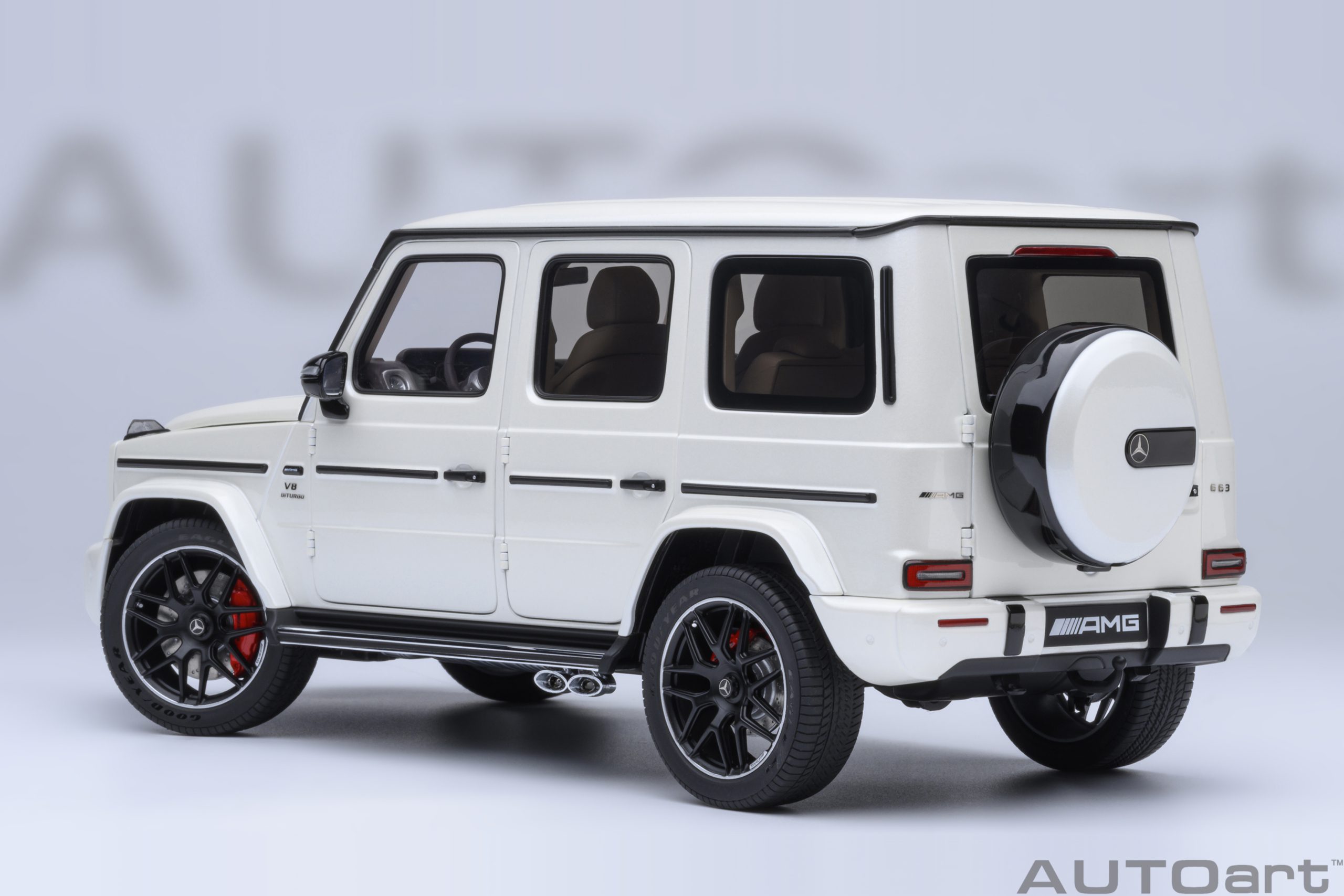 AUTOart Mercedes-AMG G63 2019 1:18 - Designo Brilliant White Metallic - Image 2