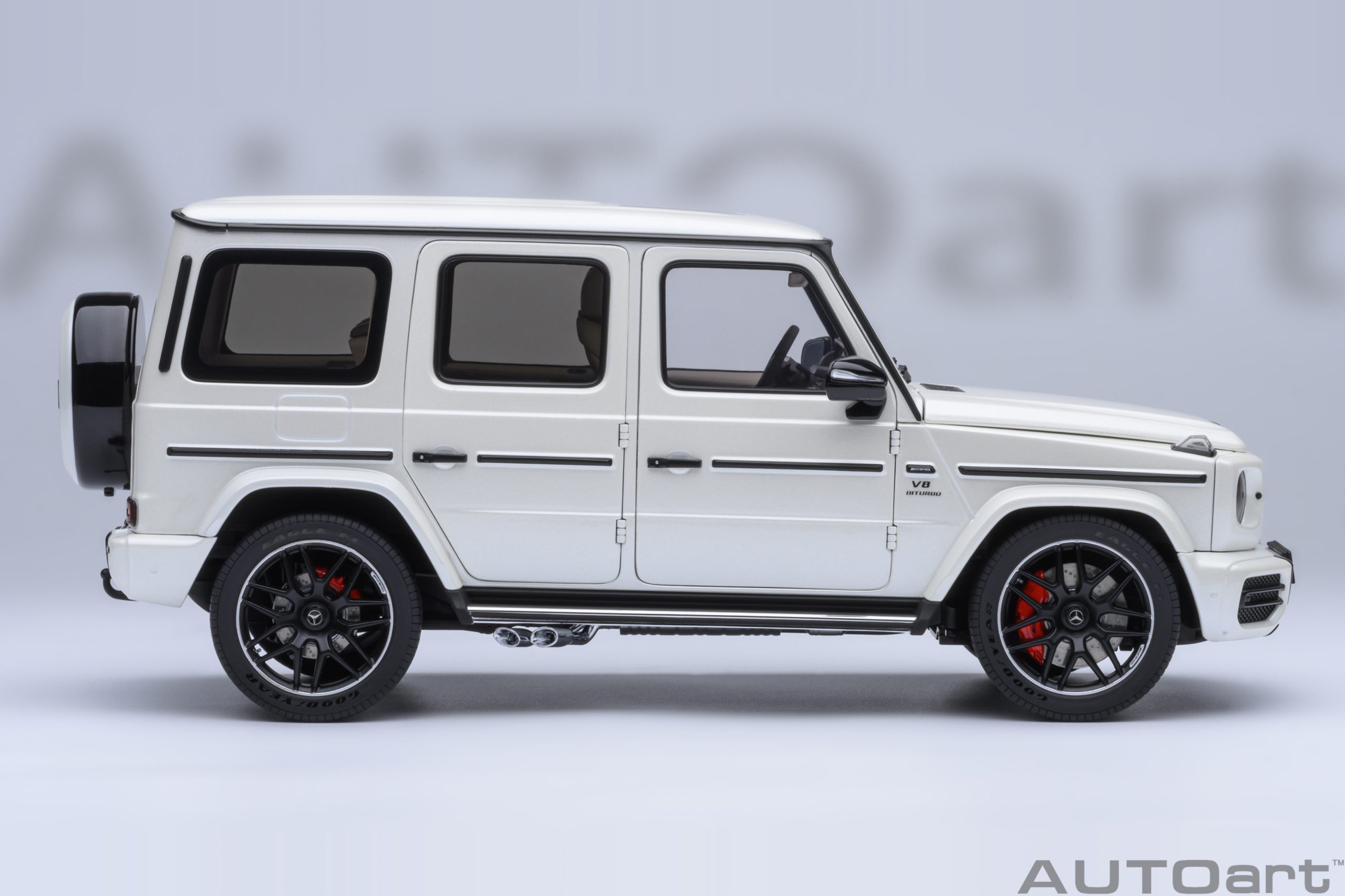 AUTOart Mercedes-AMG G63 2019 1:18 - Designo Brilliant White Metallic - Image 4