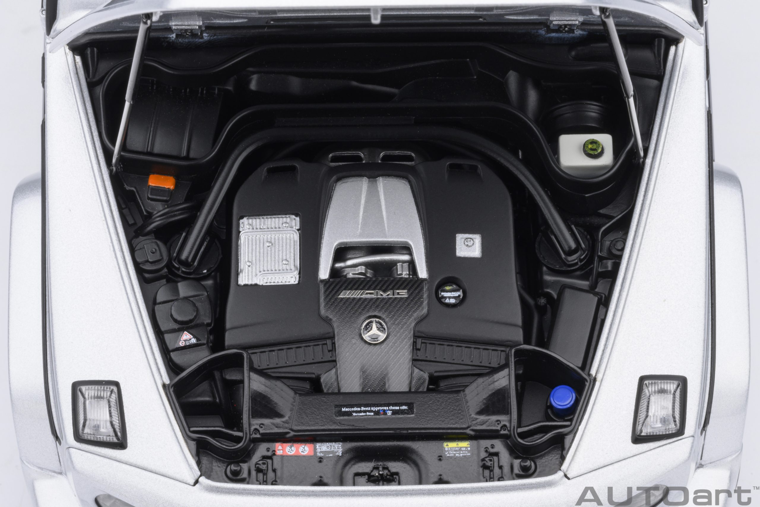 AUTOart Mercedes-AMG G63 2019 1:18 - Iridium Silver Metallic - Image 12