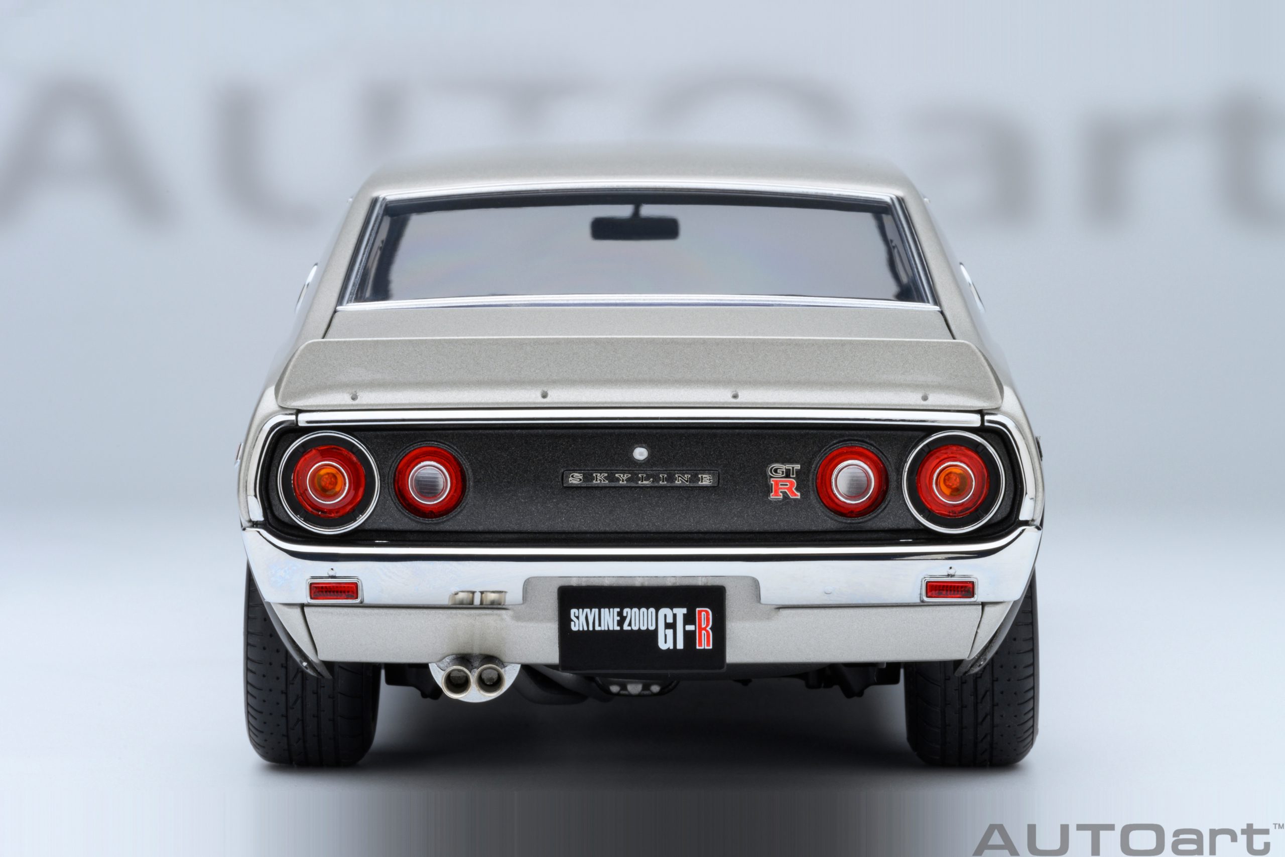 AUTOart Nissan Skyline 2000 GT-R 1973 (KPGC110) Tuned Version 1:18 - Silver - Imagen 6