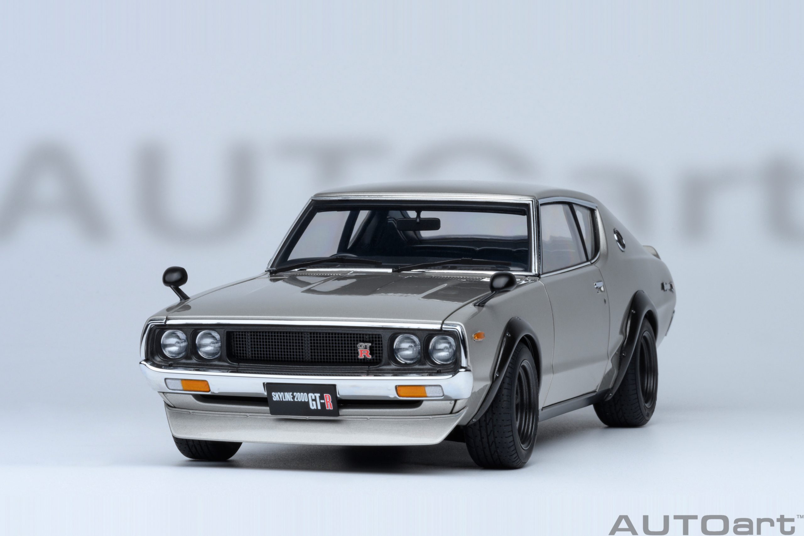 AUTOart Nissan Skyline 2000 GT-R 1973 (KPGC110) Tuned Version 1:18 - Silver - Imagen 19