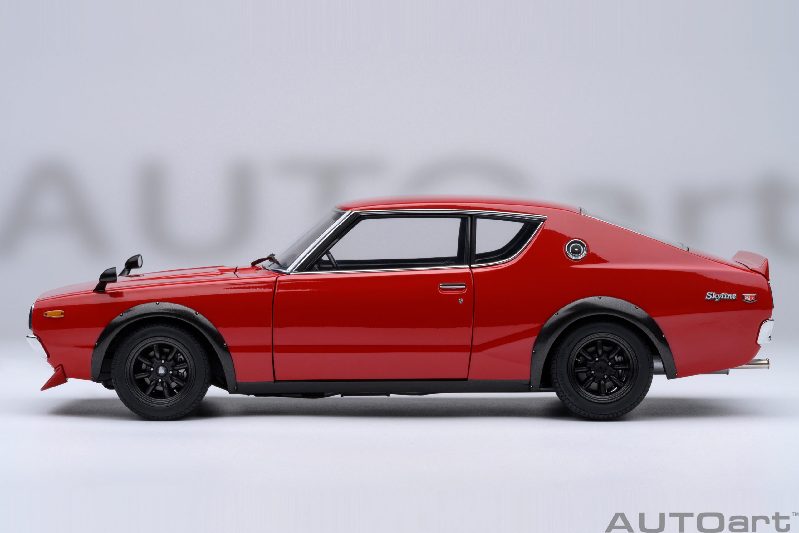AUTOart Nissan Skyline 2000 GT-R 1973 (KPGC110) Tuned Version 1:18 - Red - Imagen 3