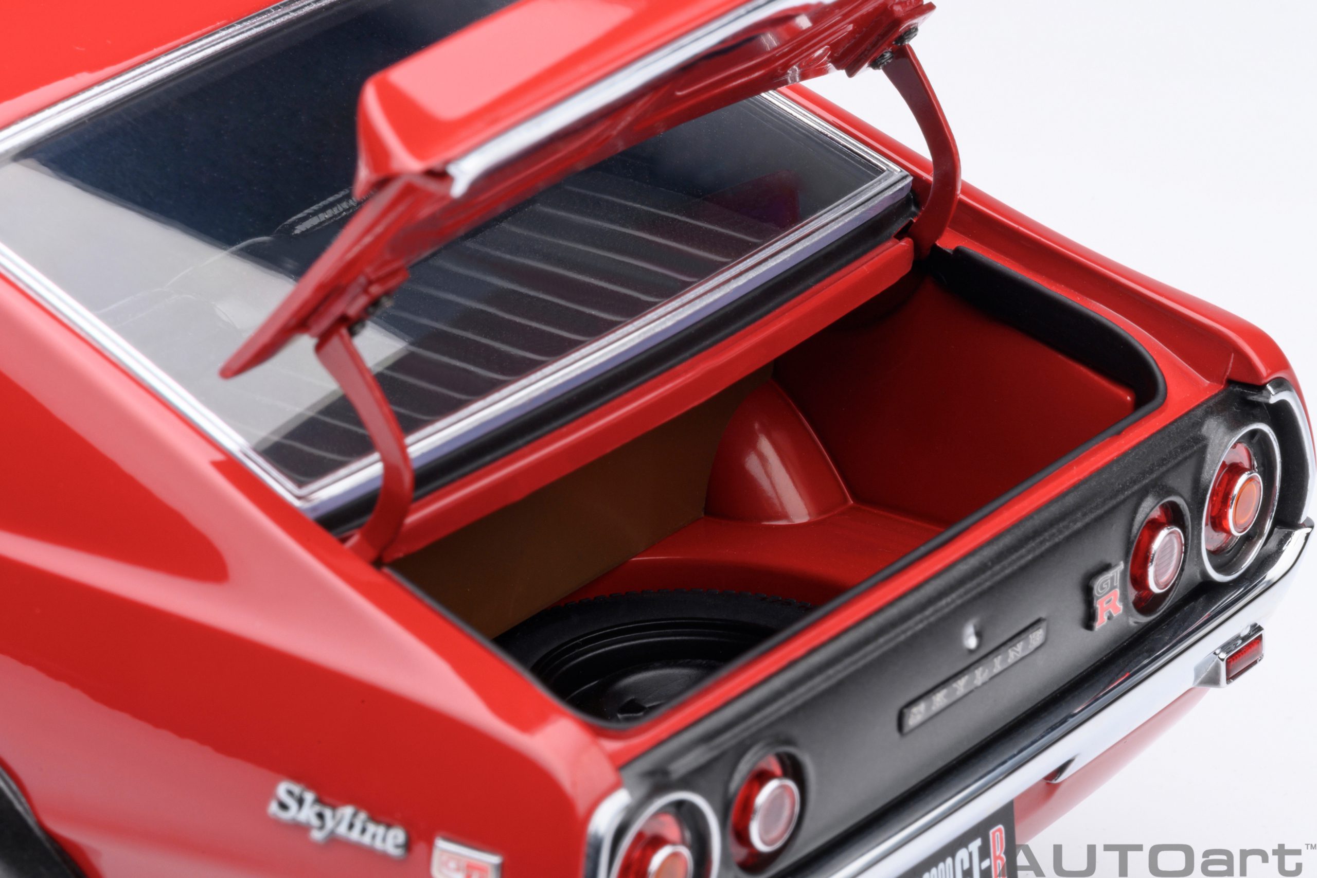 AUTOart Nissan Skyline 2000 GT-R 1973 (KPGC110) Tuned Version 1:18 - Red - Imagen 13