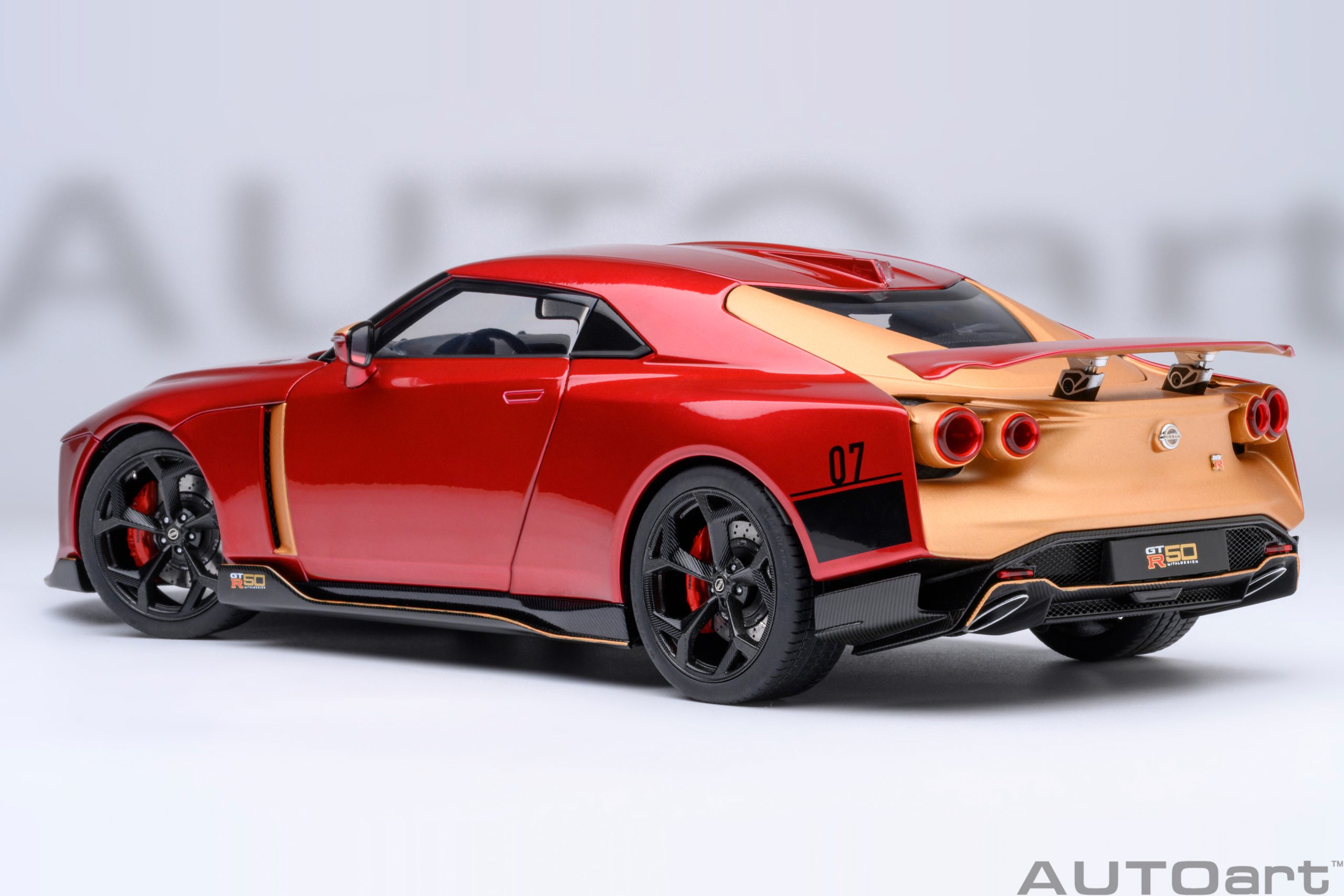 AUTOart Nissan GT-R50 by Italdesign 2020 1:18 - Metallic Red / Gold - Image 2