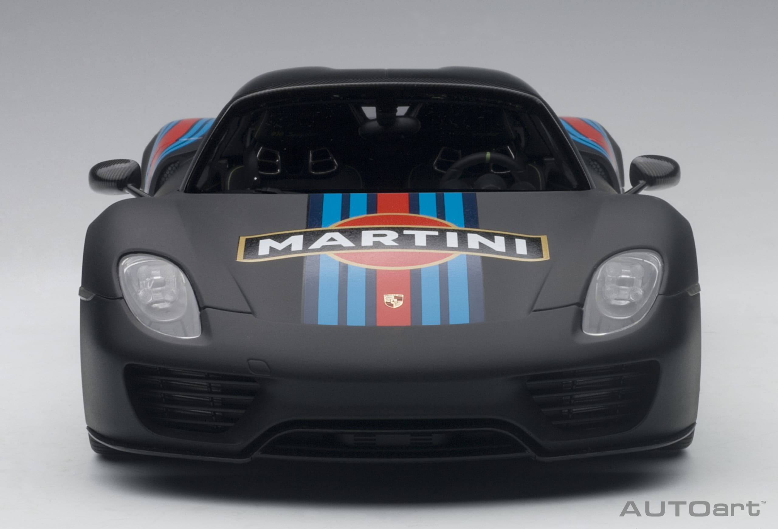 AUTOart Porsche 918 Spyder 2013 Weissach Package 1:18 - Image 5