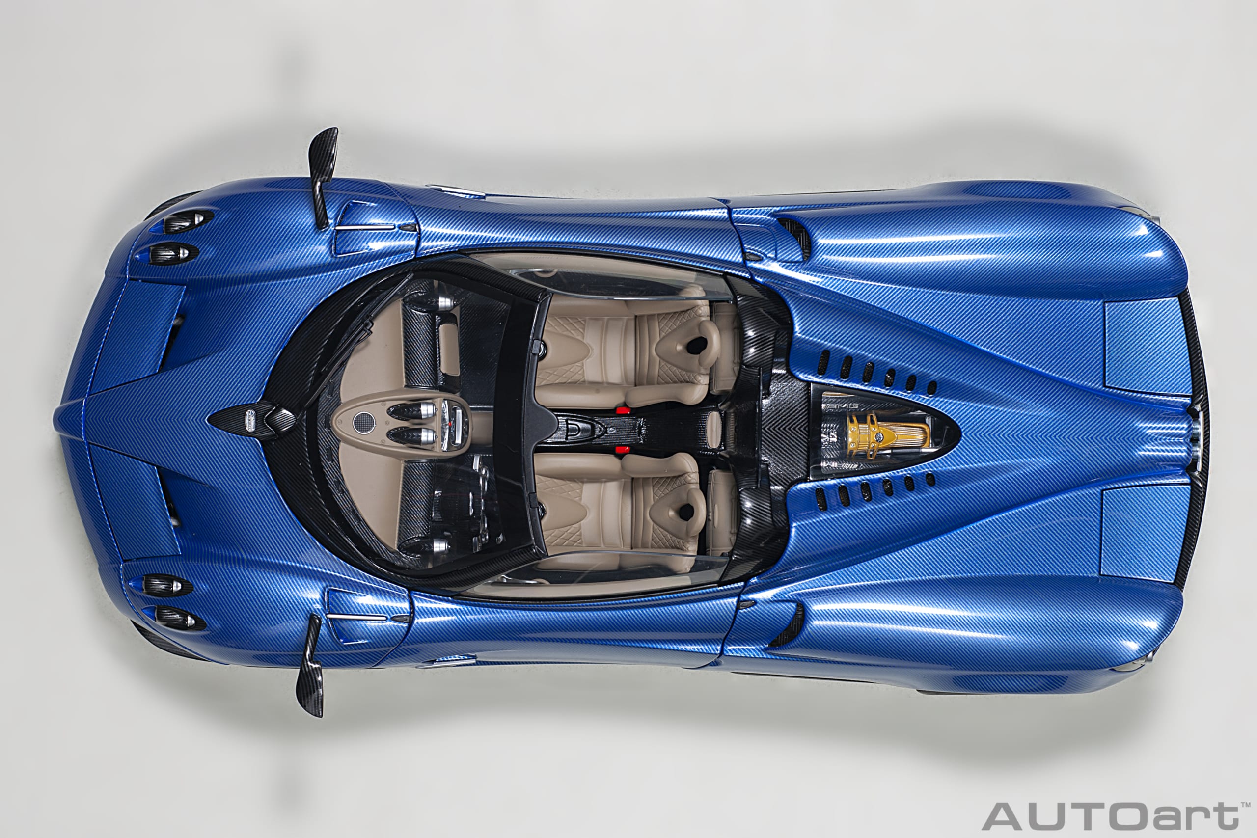 AUTOart Pagani Huayra Roadster 2017 1:18 - Blue Tricolore Carbon Fiber - Image 9
