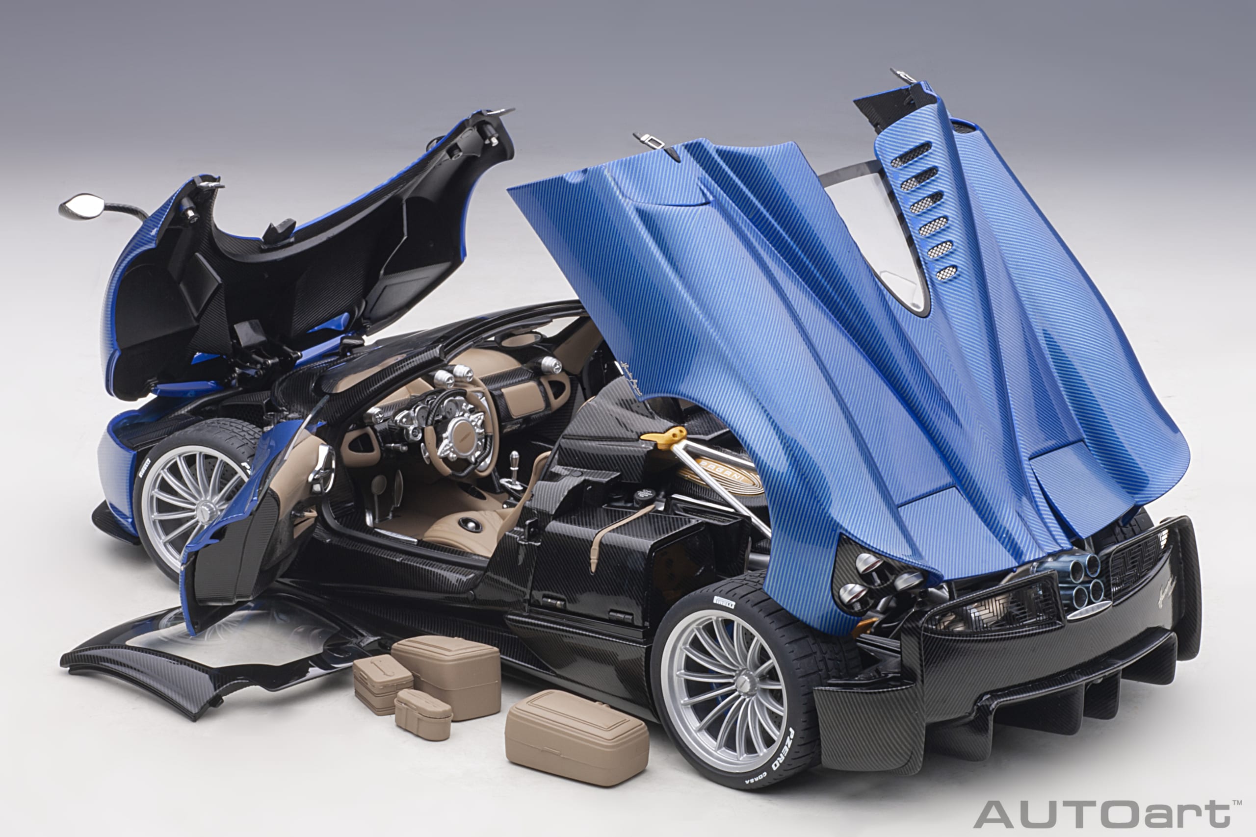 AUTOart Pagani Huayra Roadster 2017 1:18 - Blue Tricolore Carbon Fiber - Image 23