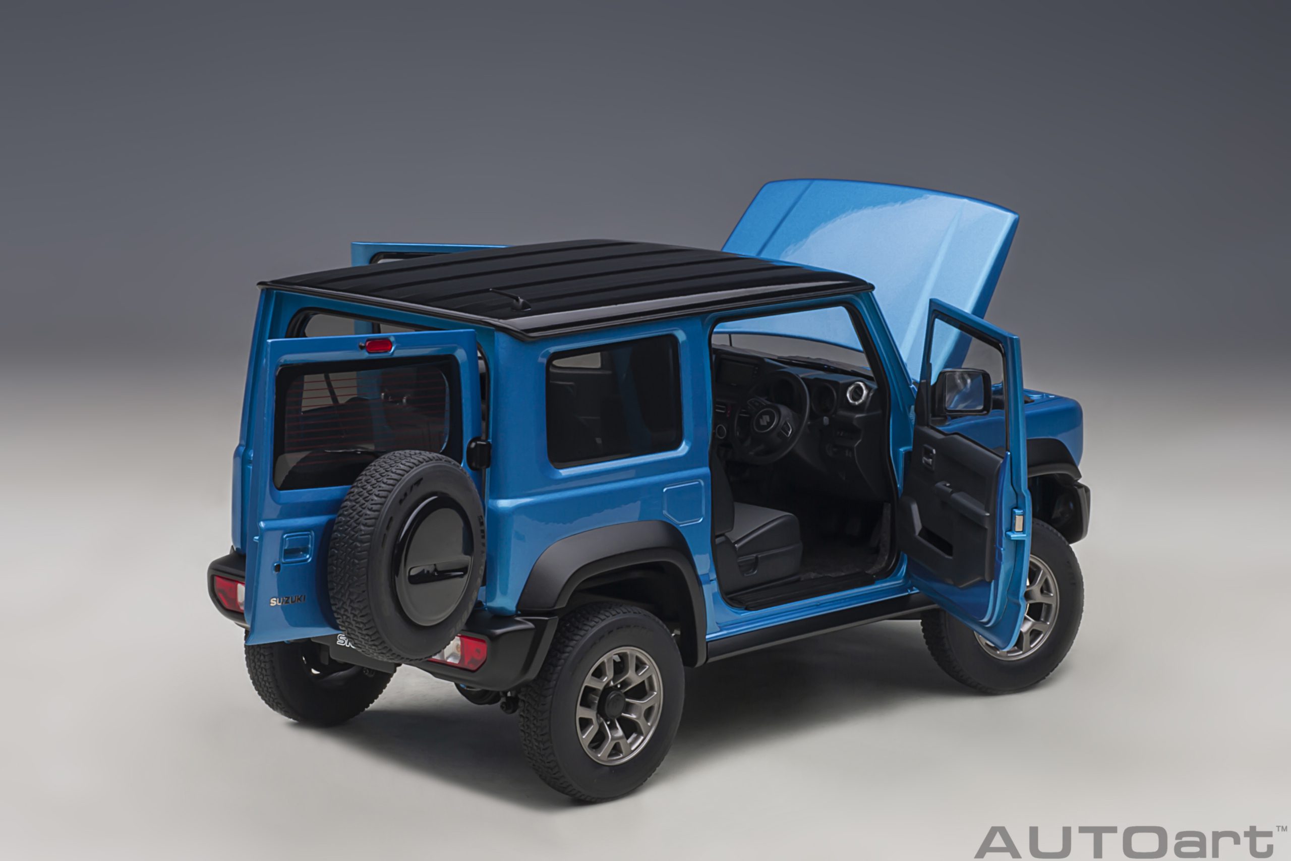 AUTOart Suzuki Jimny (JB74) Sierra 1:18 - Brisk Blue - Image 13