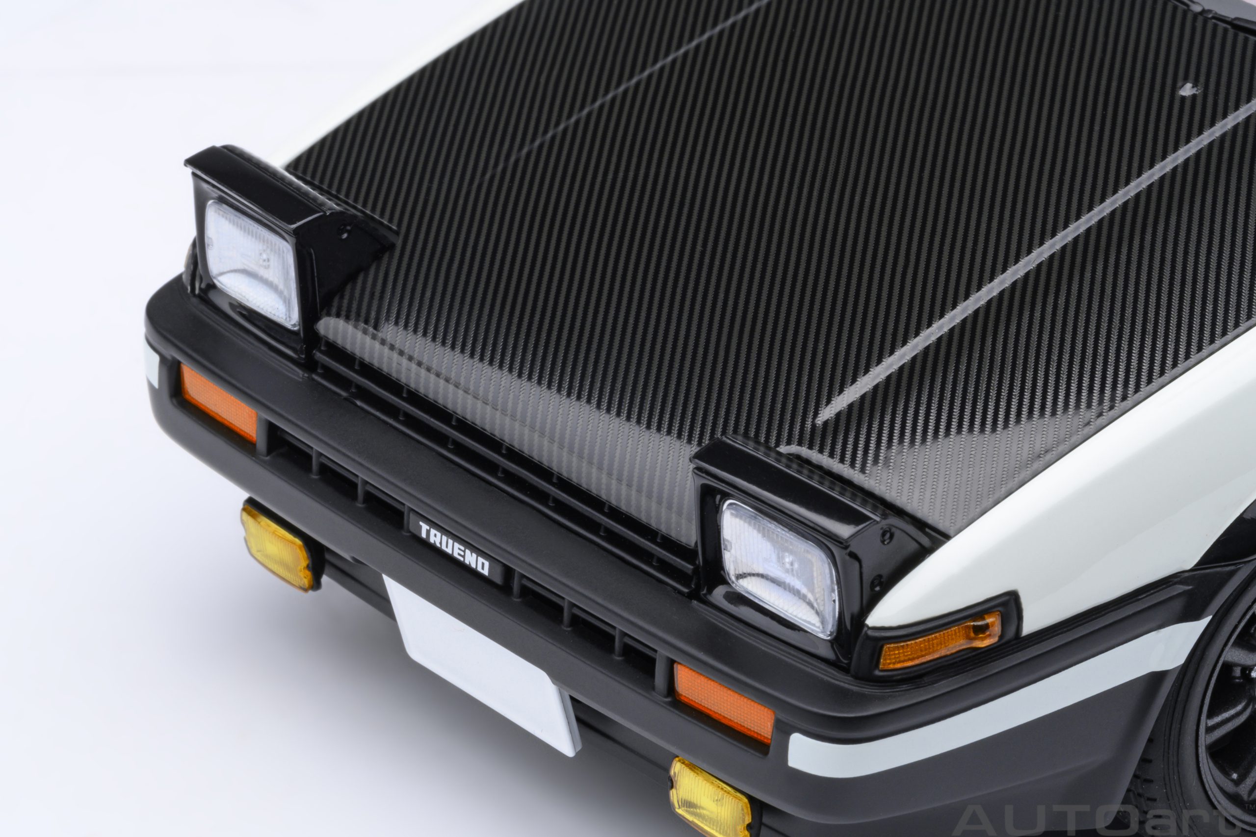 AUTOart Toyota Sprinter Trueno (AE86) "Project D" Final Version 1:18 - Image 13