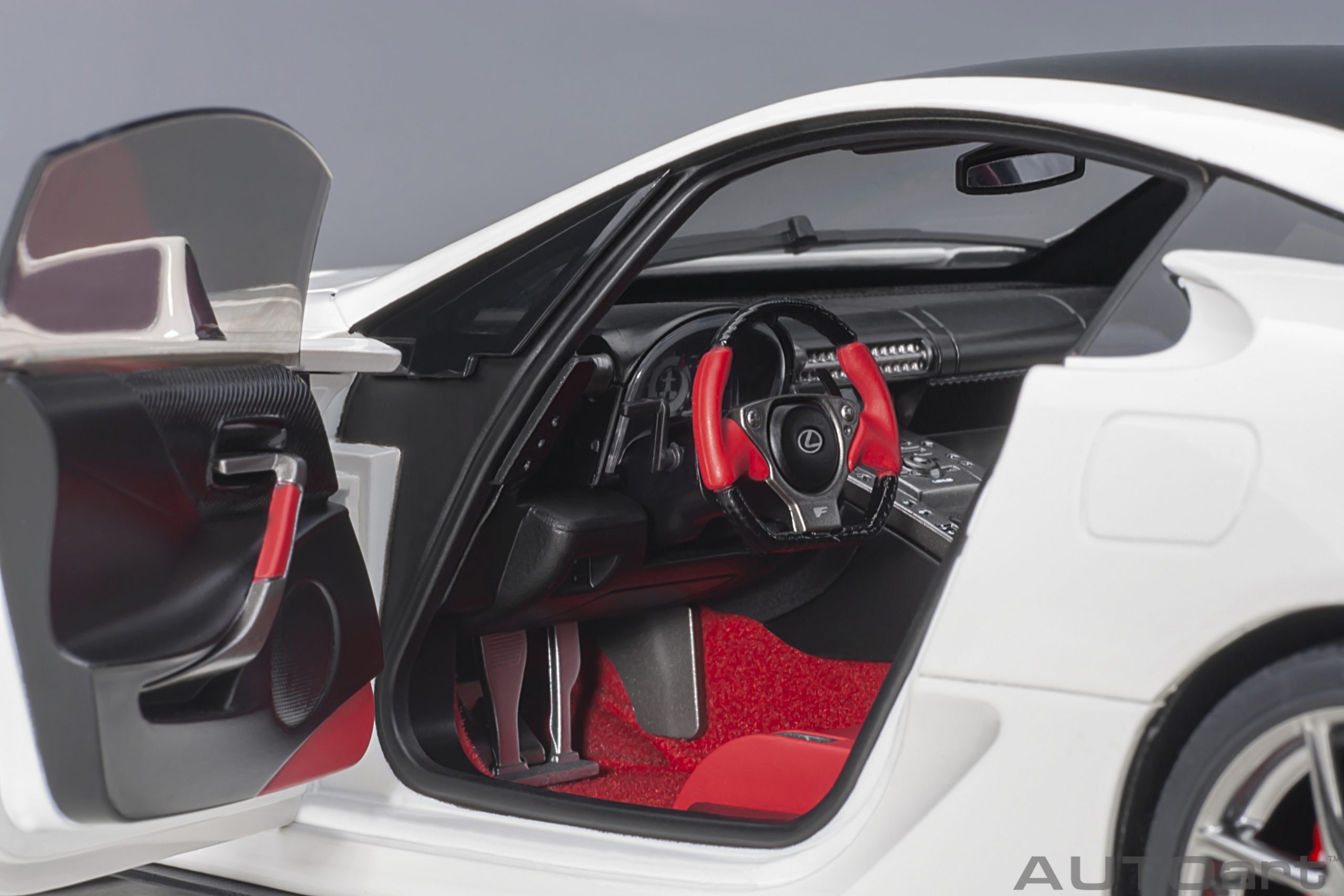 AUTOart Lexus LFA 2010 1:18 - Whitest White / Carbon Black - Imagen 9