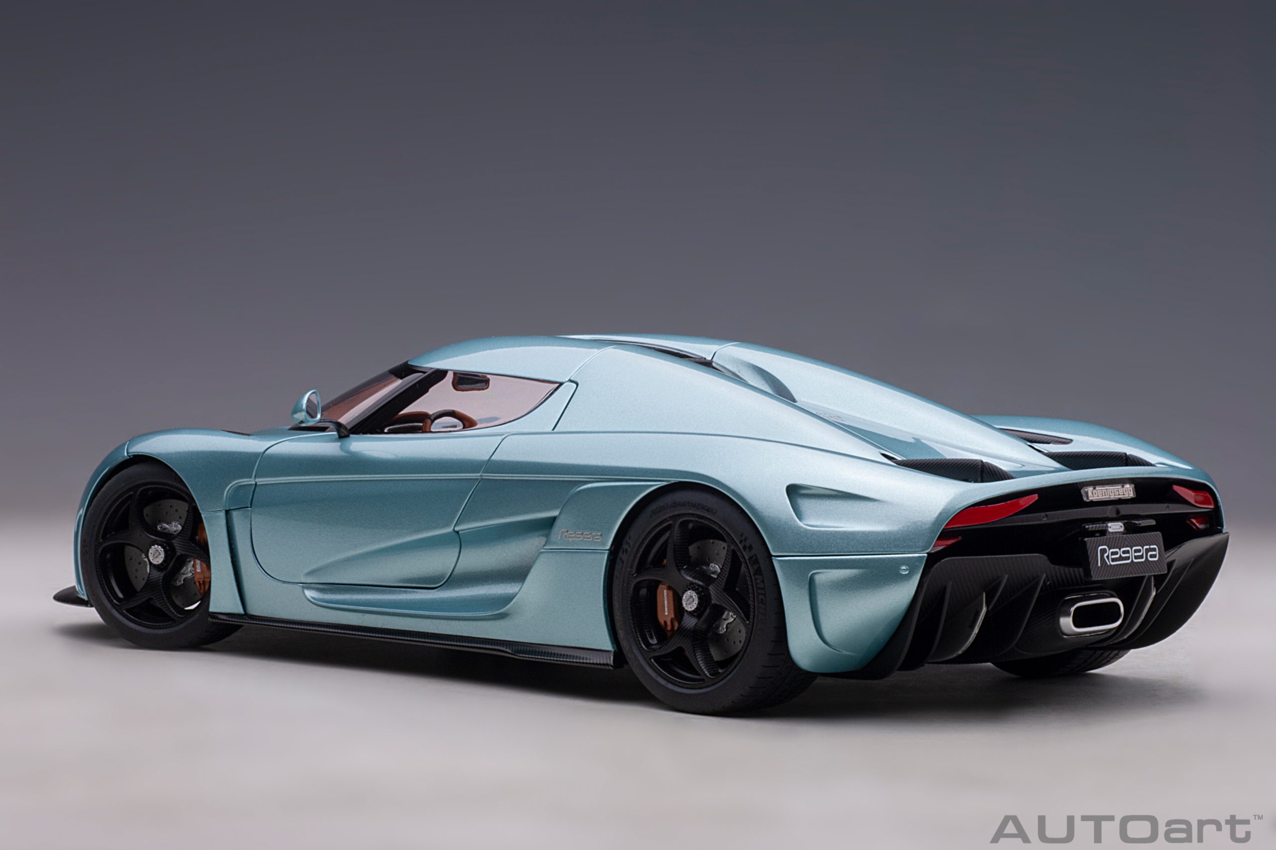 AUTOart Koenigsegg Regera 2016 1:18 - Horizon Blue - Immagine 4