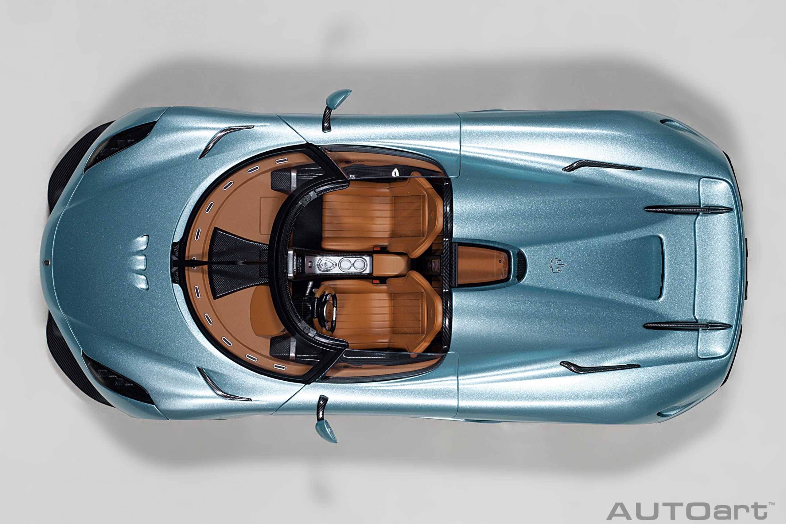 AUTOart Koenigsegg Regera 2016 1:18 - Horizon Blue - Immagine 9