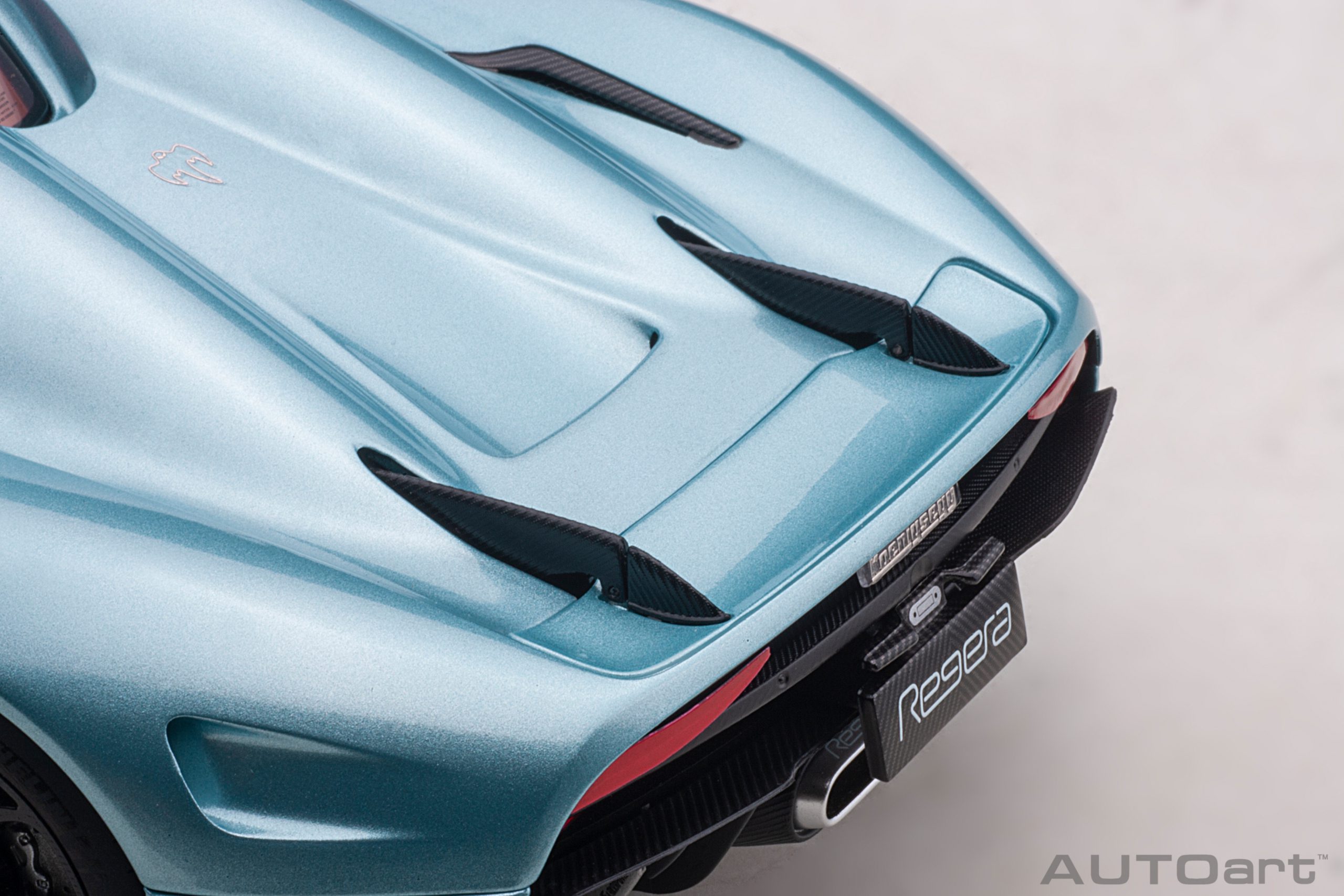 AUTOart Koenigsegg Regera 2016 1:18 - Horizon Blue - Immagine 16