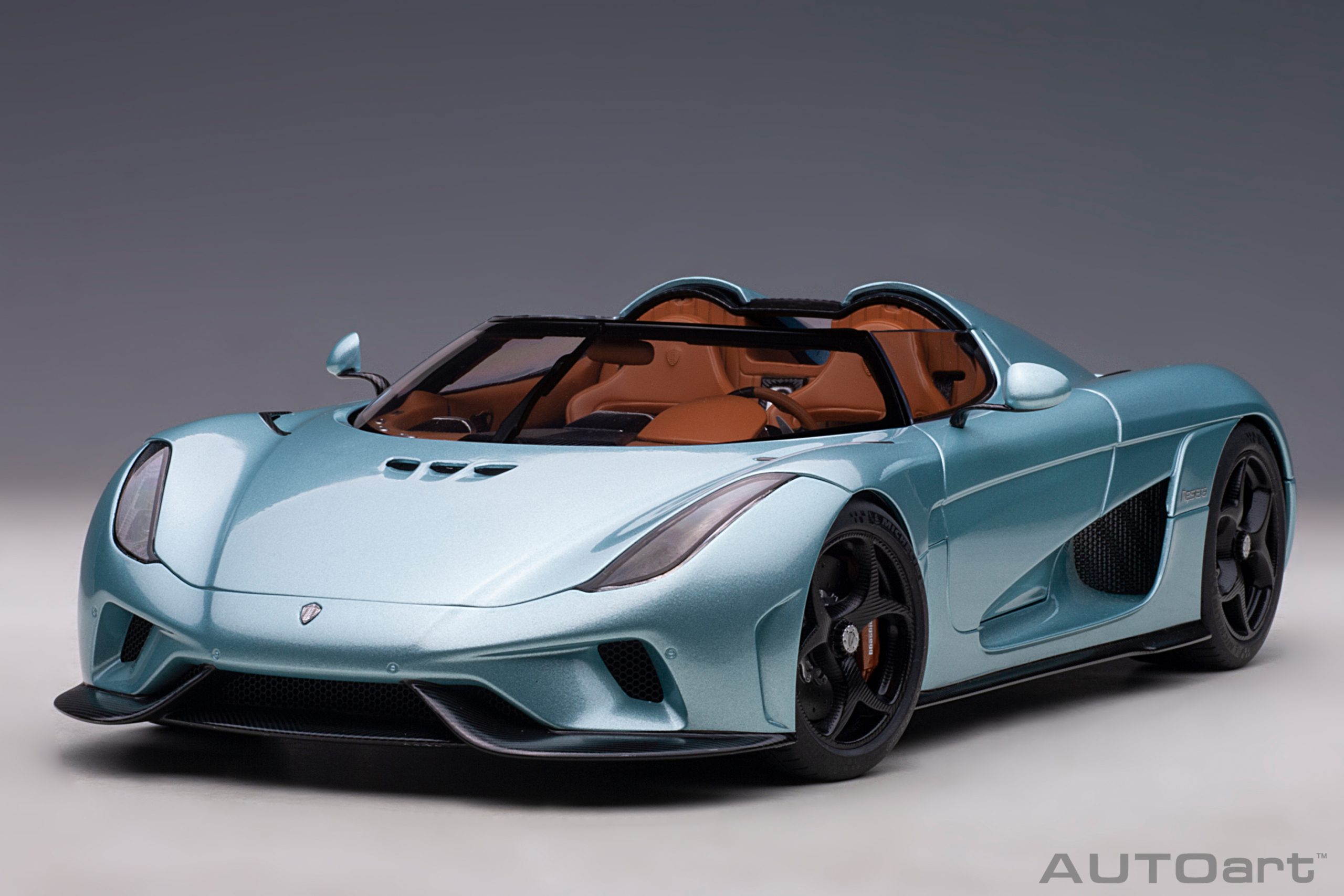 AUTOart Koenigsegg Regera 2016 1:18 - Horizon Blue - Immagine 18