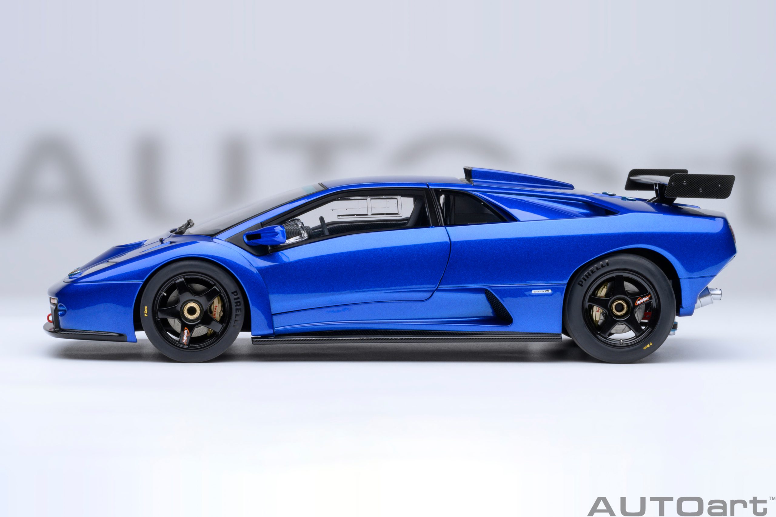 AUTOart Lamborghini Diablo GTR 1999 1:18 - Monterey Blue - Immagine 3