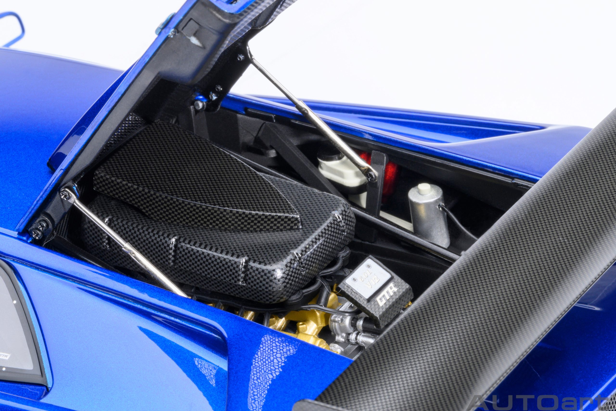 AUTOart Lamborghini Diablo GTR 1999 1:18 - Monterey Blue - Immagine 13