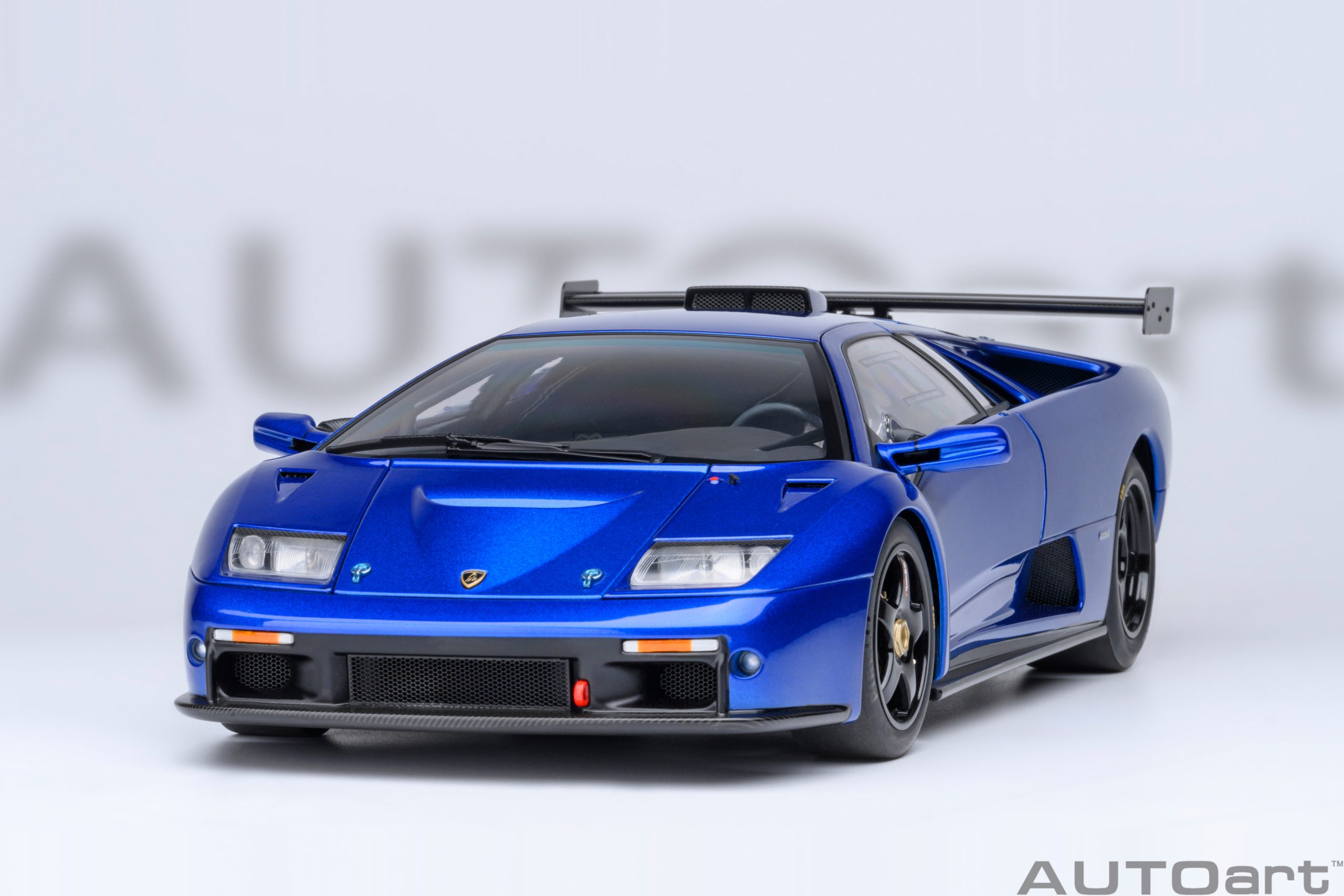 AUTOart Lamborghini Diablo GTR 1999 1:18 - Monterey Blue - Immagine 19