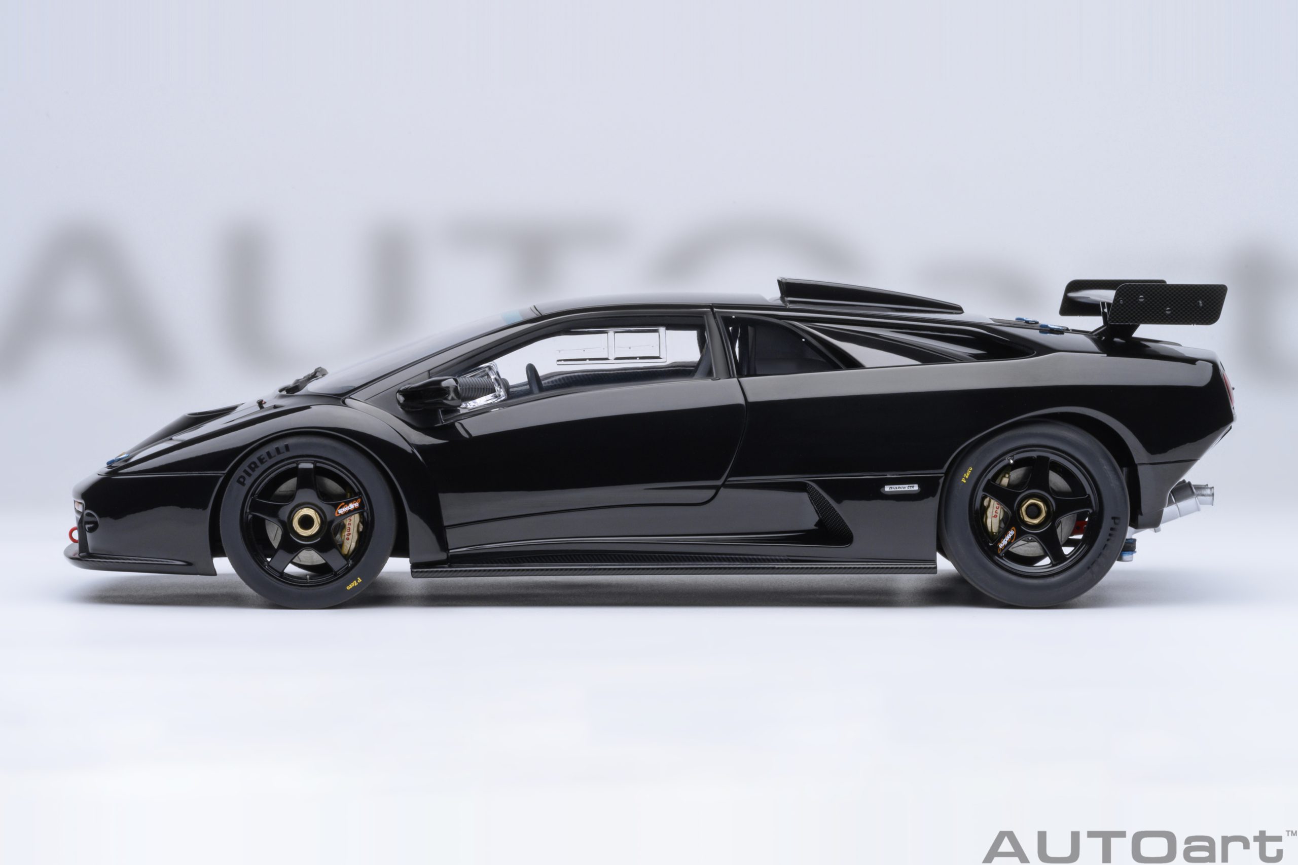 AUTOart Lamborghini Diablo GTR 1999 1:18 - Deep Black - Immagine 3