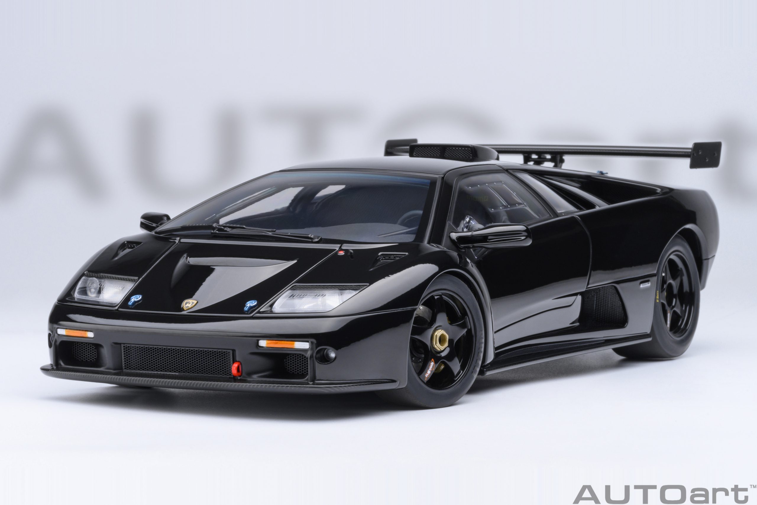 AUTOart Lamborghini Diablo GTR 1999 1:18 - Deep Black - Immagine 17