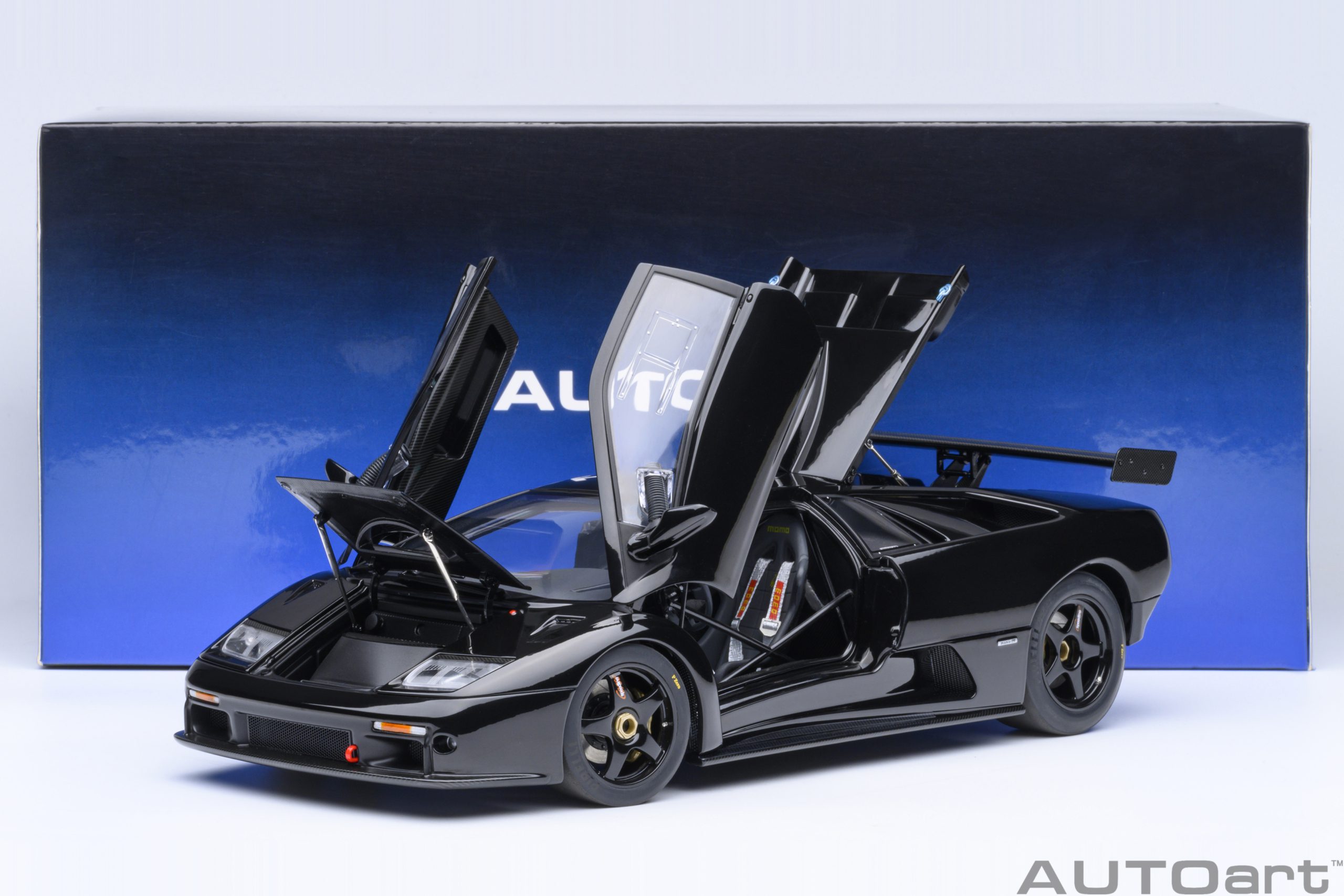 AUTOart Lamborghini Diablo GTR 1999 1:18 - Deep Black - Immagine 21