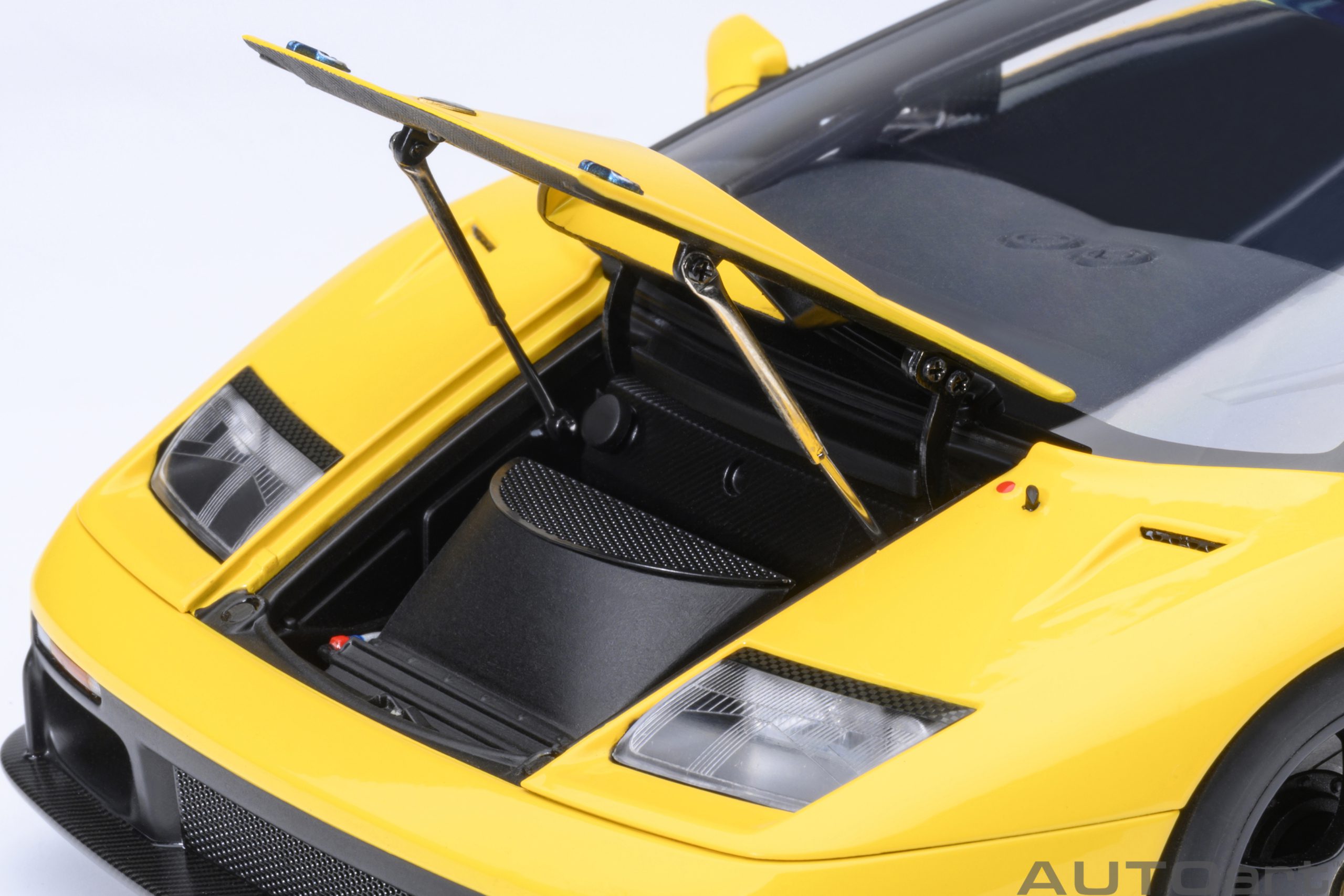 AUTOart Lamborghini Diablo GTR 1999 1:18 - Superfly Yellow - Immagine 11