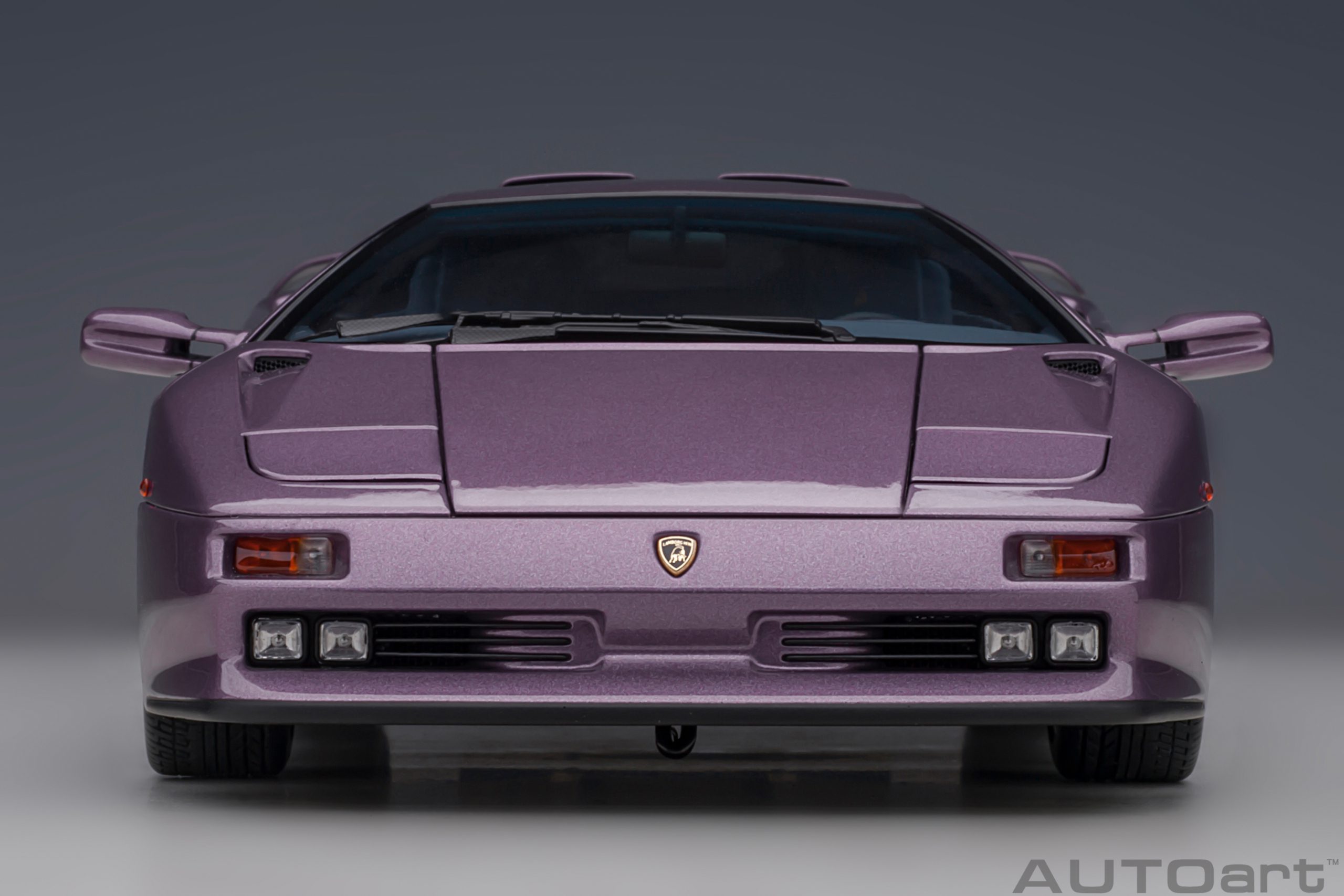 AUTOart Lamborghini Diablo SE30 Jota 1995 1:18 - SE30 Purple - Immagine 5