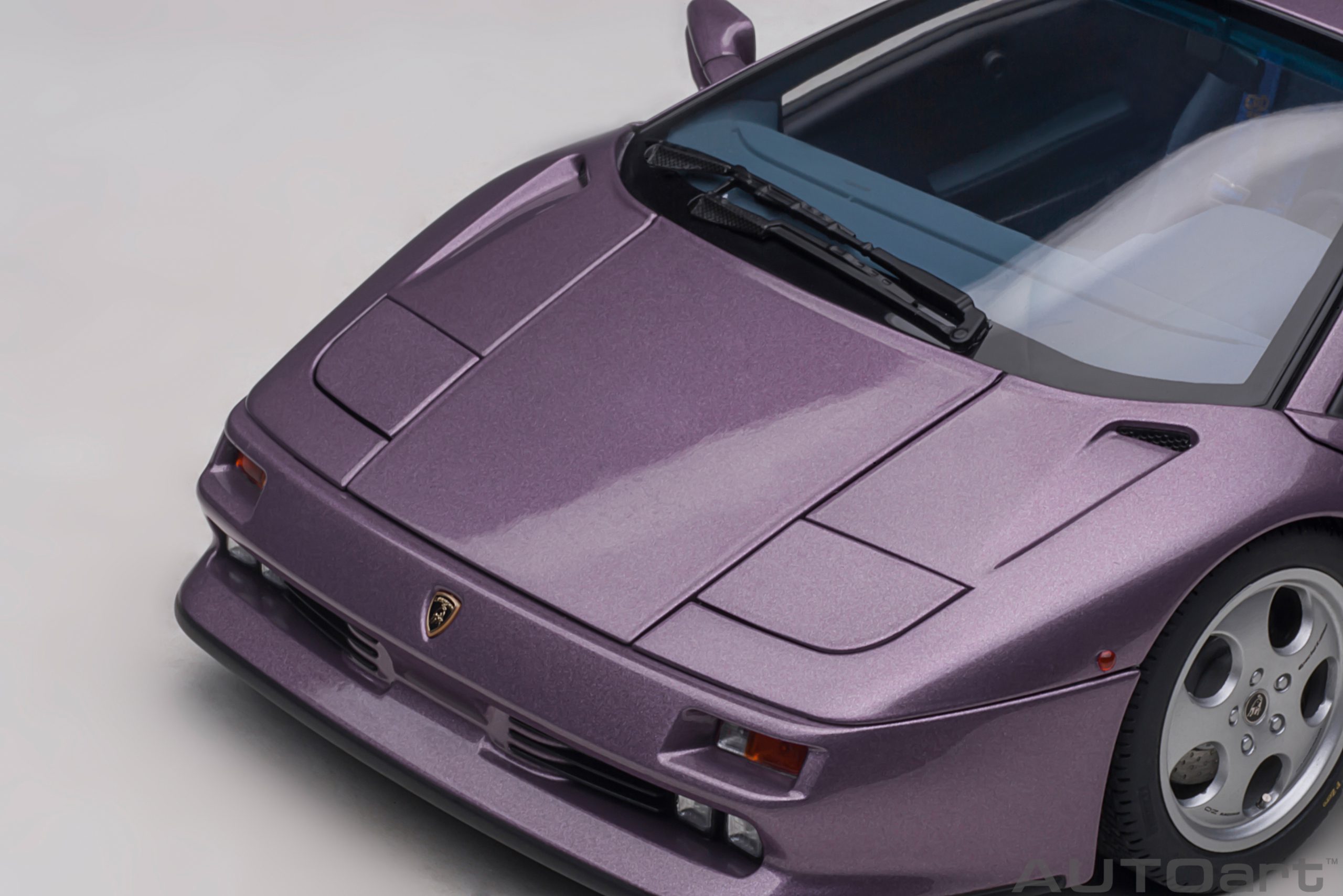 AUTOart Lamborghini Diablo SE30 Jota 1995 1:18 - SE30 Purple - Immagine 13