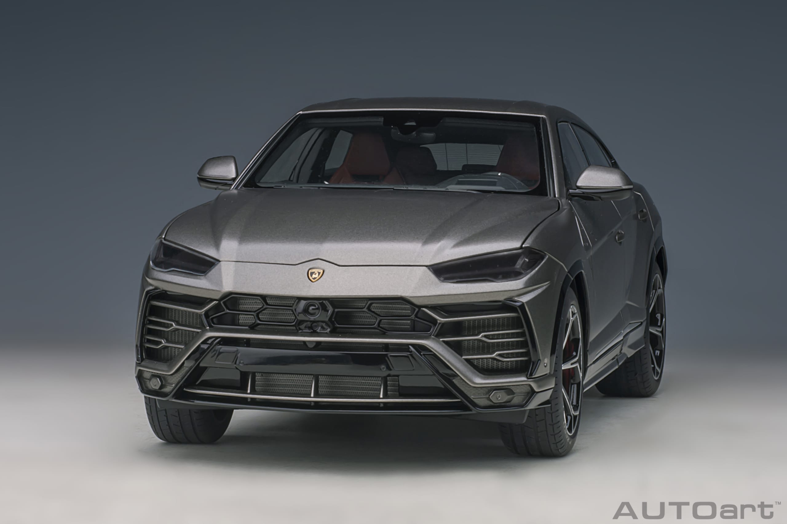 AUTOart Lamborghini Urus 2018 1:18 - Matt Grey - Image 16