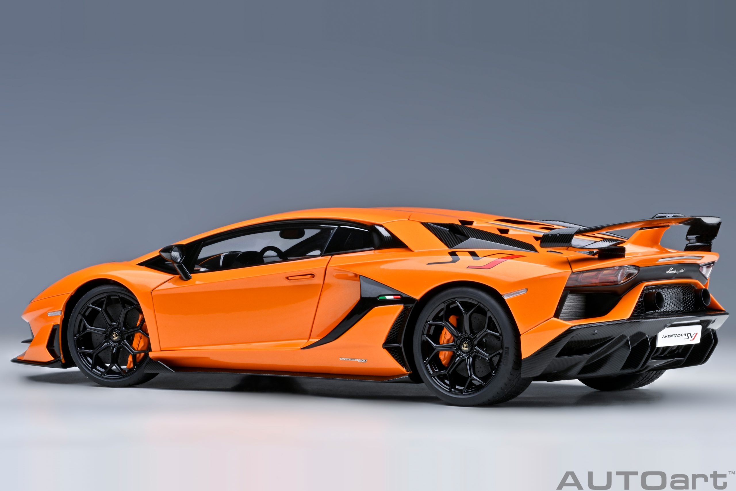AUTOart Lamborghini Aventador SVJ 2019 1:18 - Pearl Orange - Immagine 2