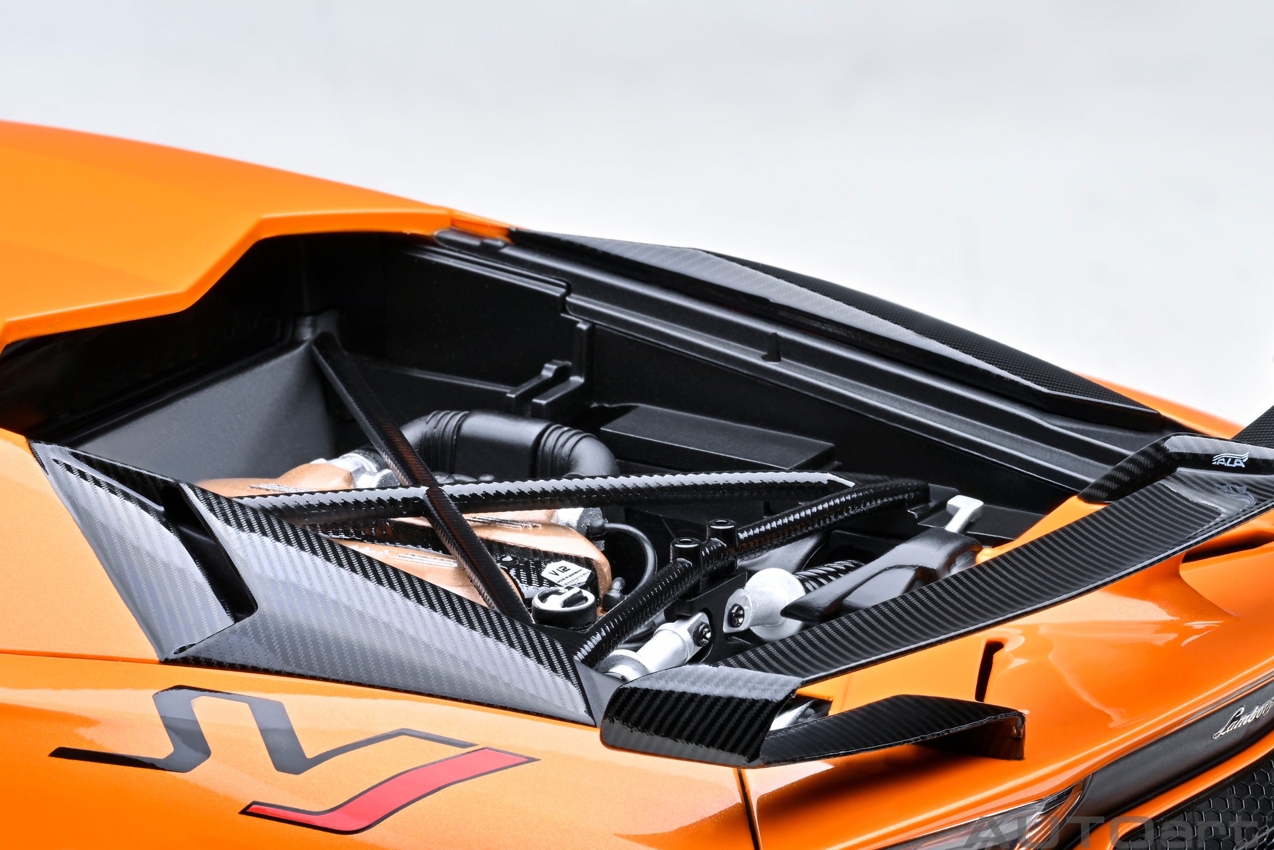 AUTOart Lamborghini Aventador SVJ 2019 1:18 - Pearl Orange - Immagine 12