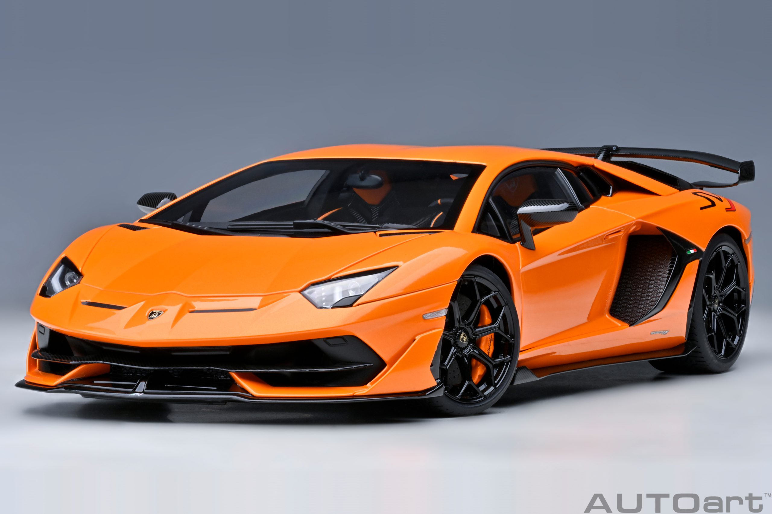 AUTOart Lamborghini Aventador SVJ 2019 1:18 - Pearl Orange - Immagine 16