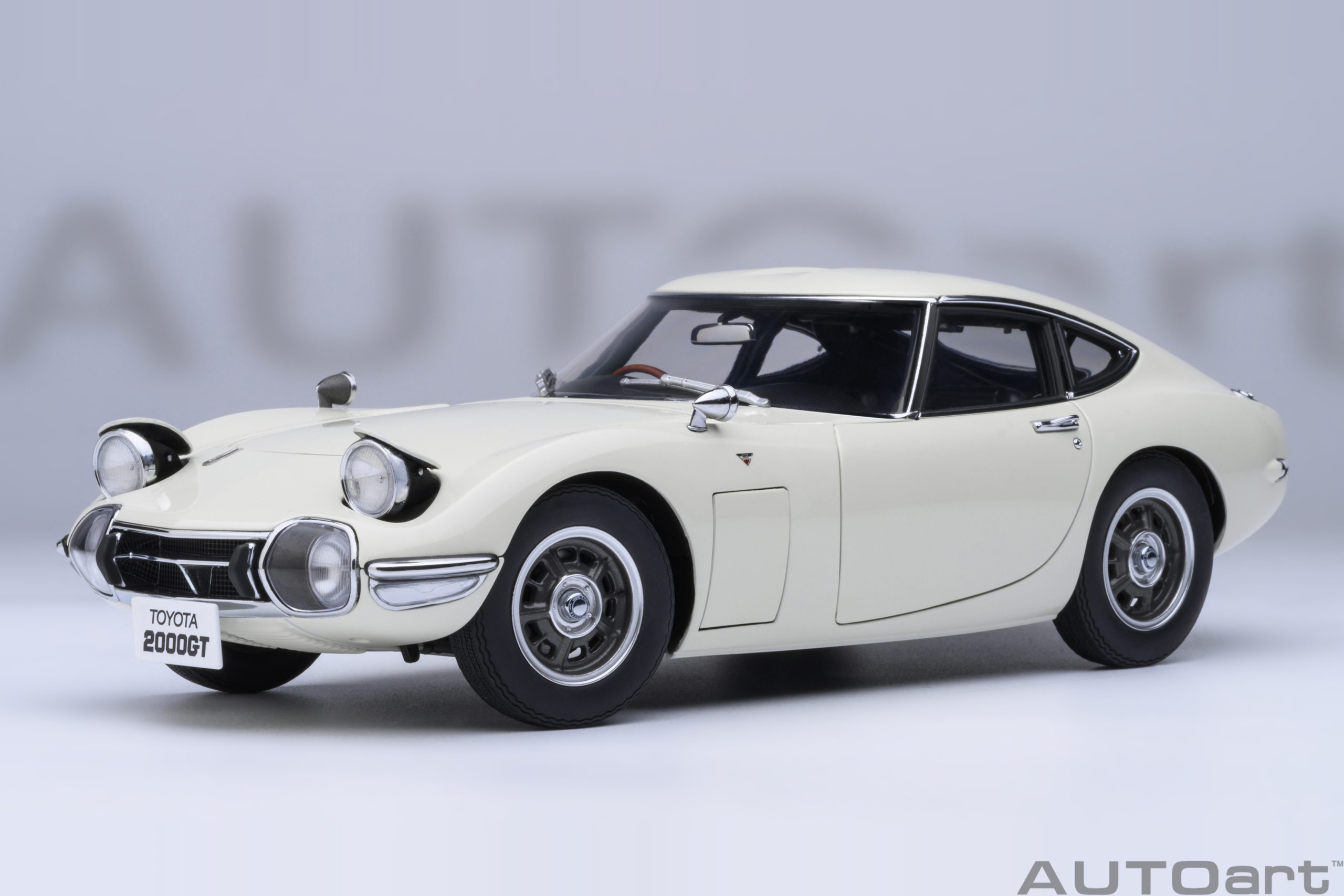AUTOart Toyota 2000GT 1967 1:18 - Blanc