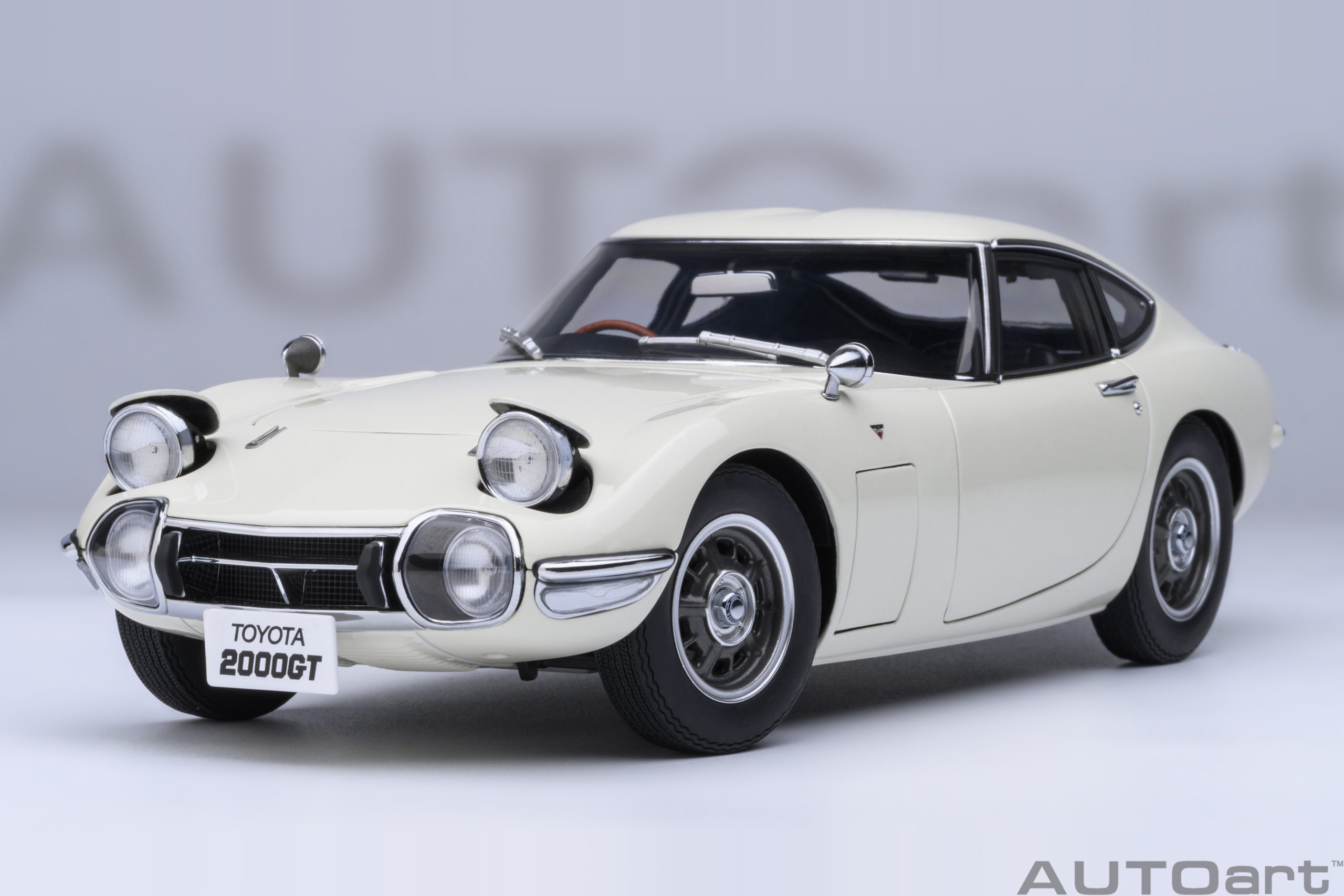 AUTOart Toyota 2000GT 1967 1:18 - White - Image 24
