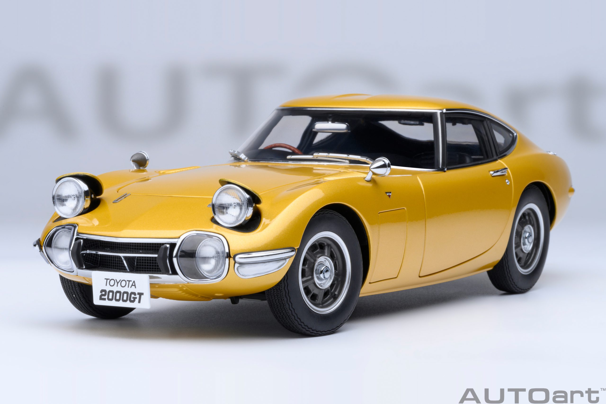 AUTOart Toyota 2000GT 1967 1:18 - Gold - Image 22