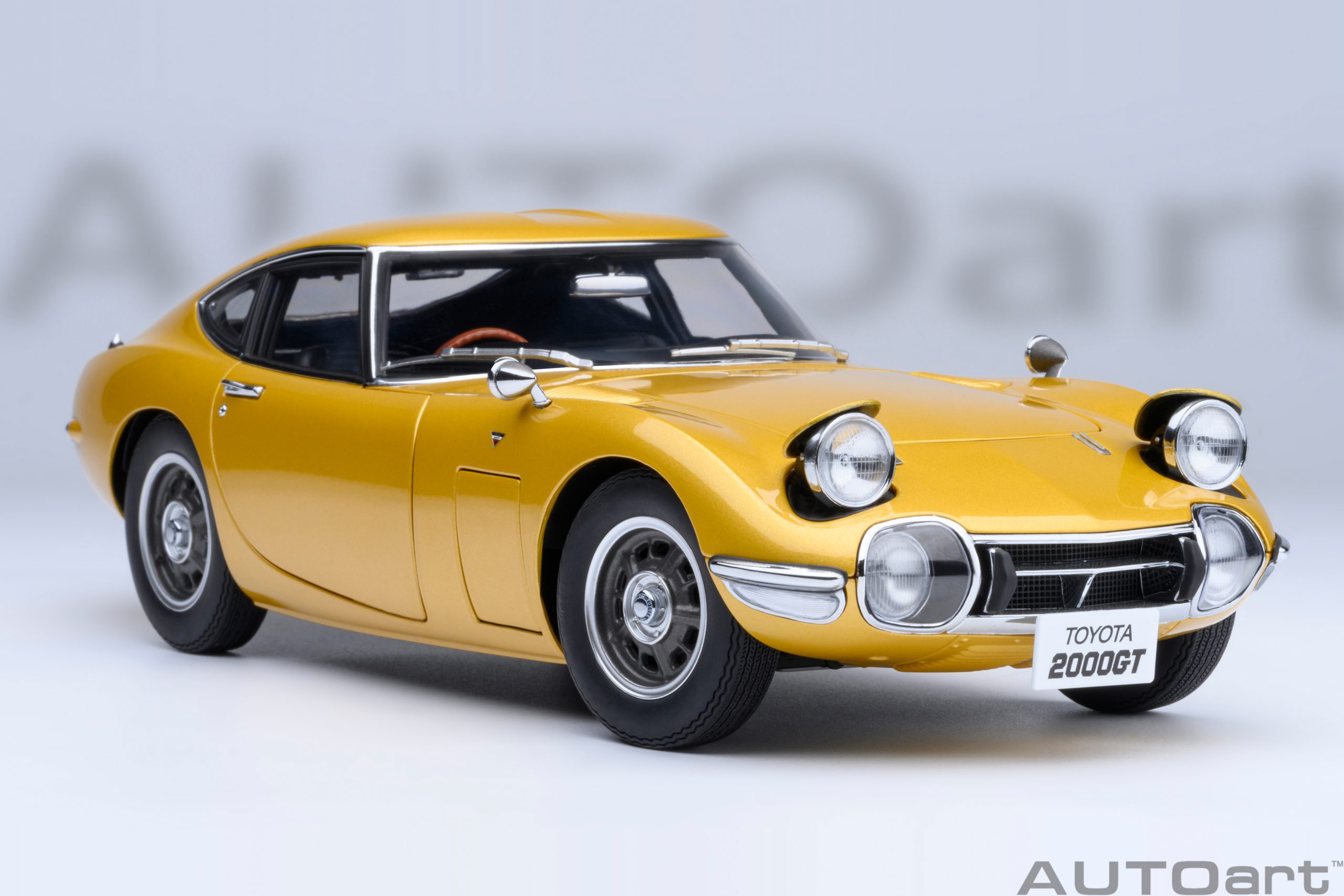 AUTOart Toyota 2000GT 1967 1:18 - Gold - Image 23