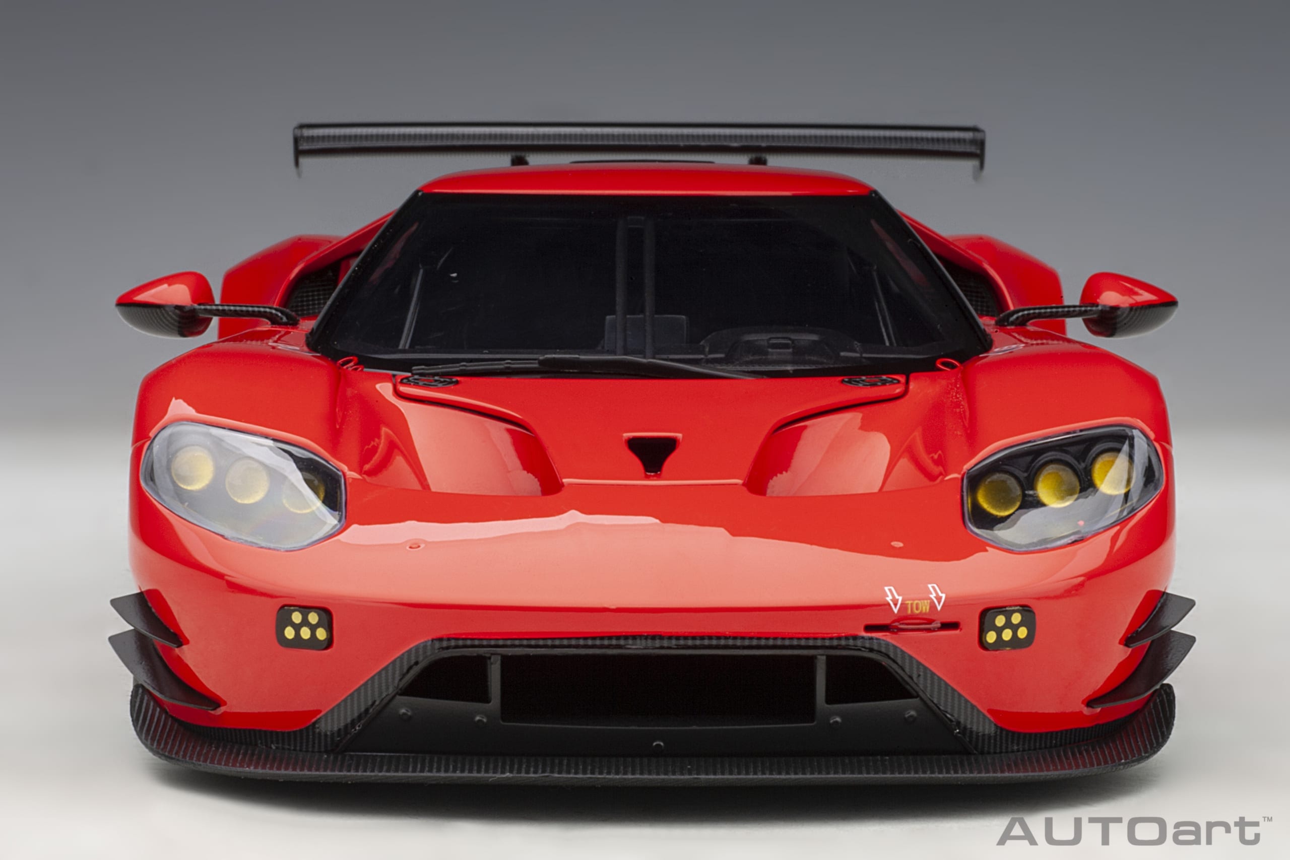 AUTOart Ford GT LM Plain Body Version 2018 1:18 - Red - Image 5