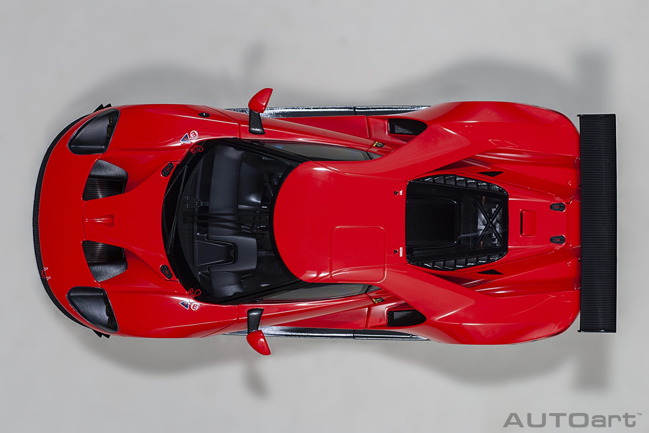 AUTOart Ford GT LM Plain Body Version 2018 1:18 - Red - Image 7