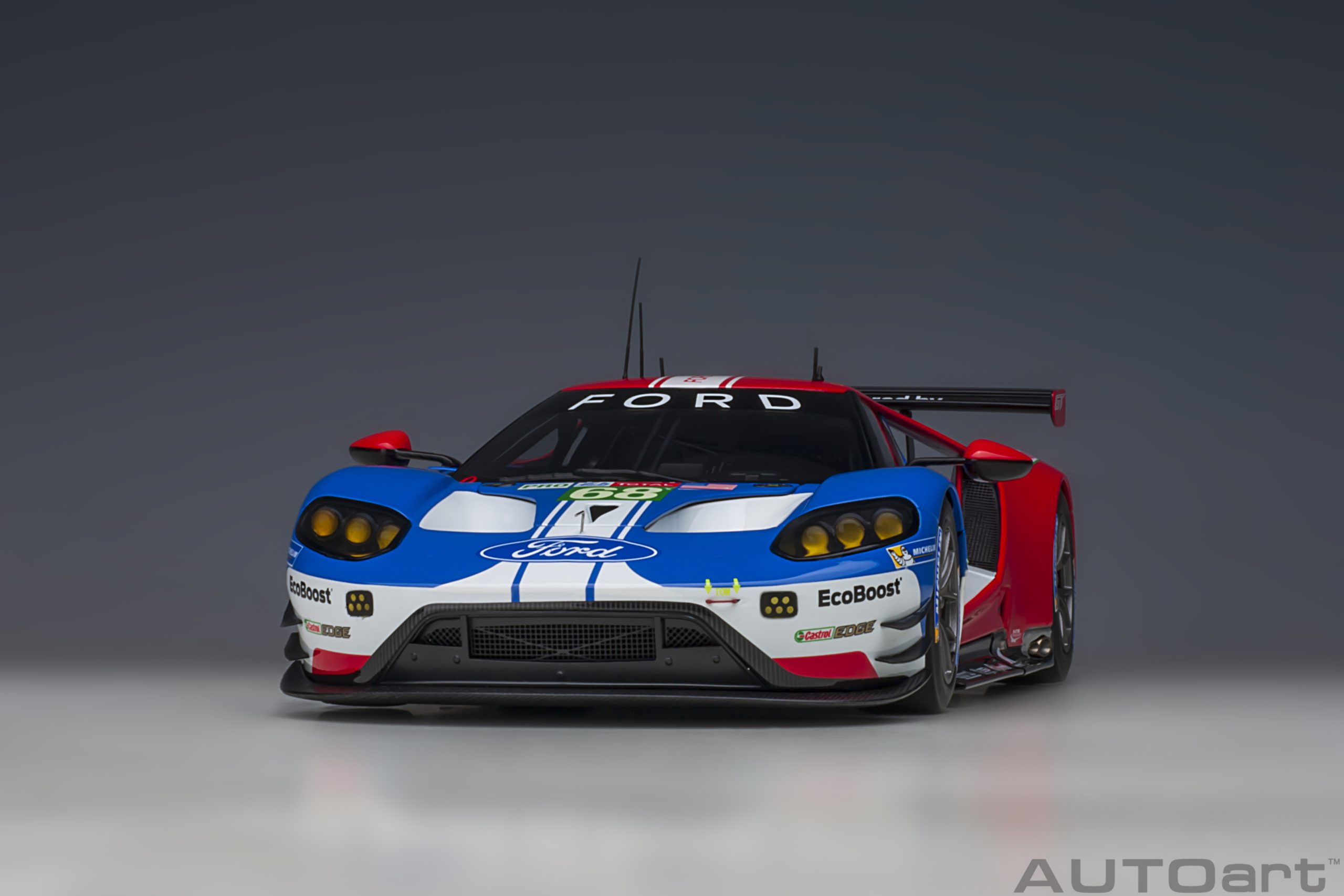 AUTOart Ford GT LM 2019 Hand/Müller/Bourdais #68 1:18 - Image 16
