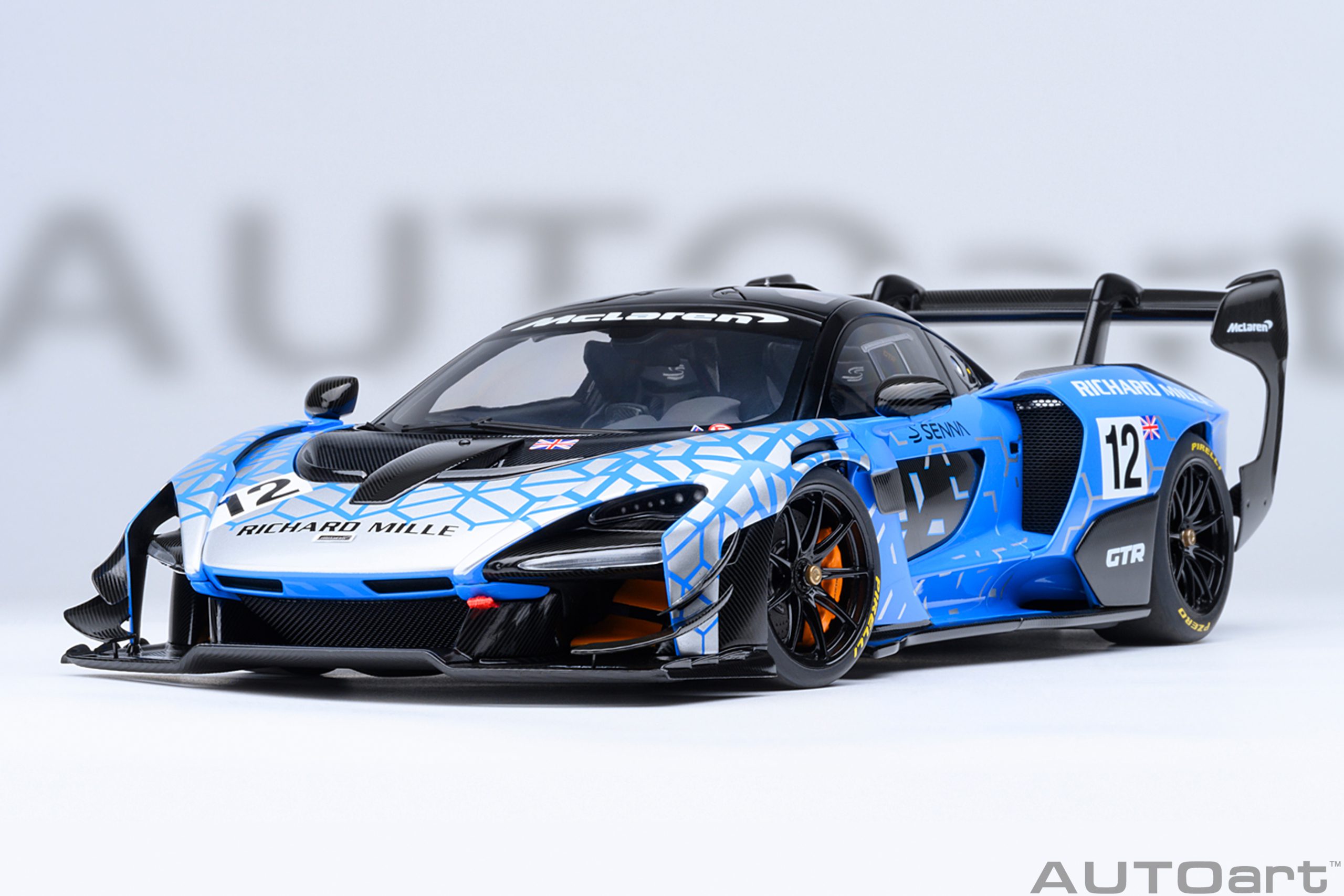 AUTOart McLaren Senna GTR (Presentation version #12) 1:18 - Image 14